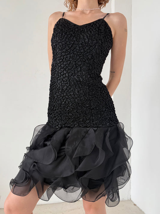 Vintage Black Ruffle Mini Dress – Twinkling Global