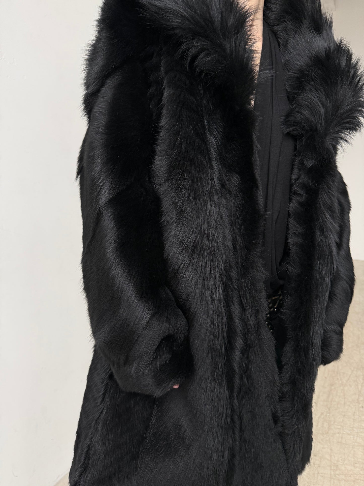 Vintage wolf fur coat TWINKLING GLOBAL