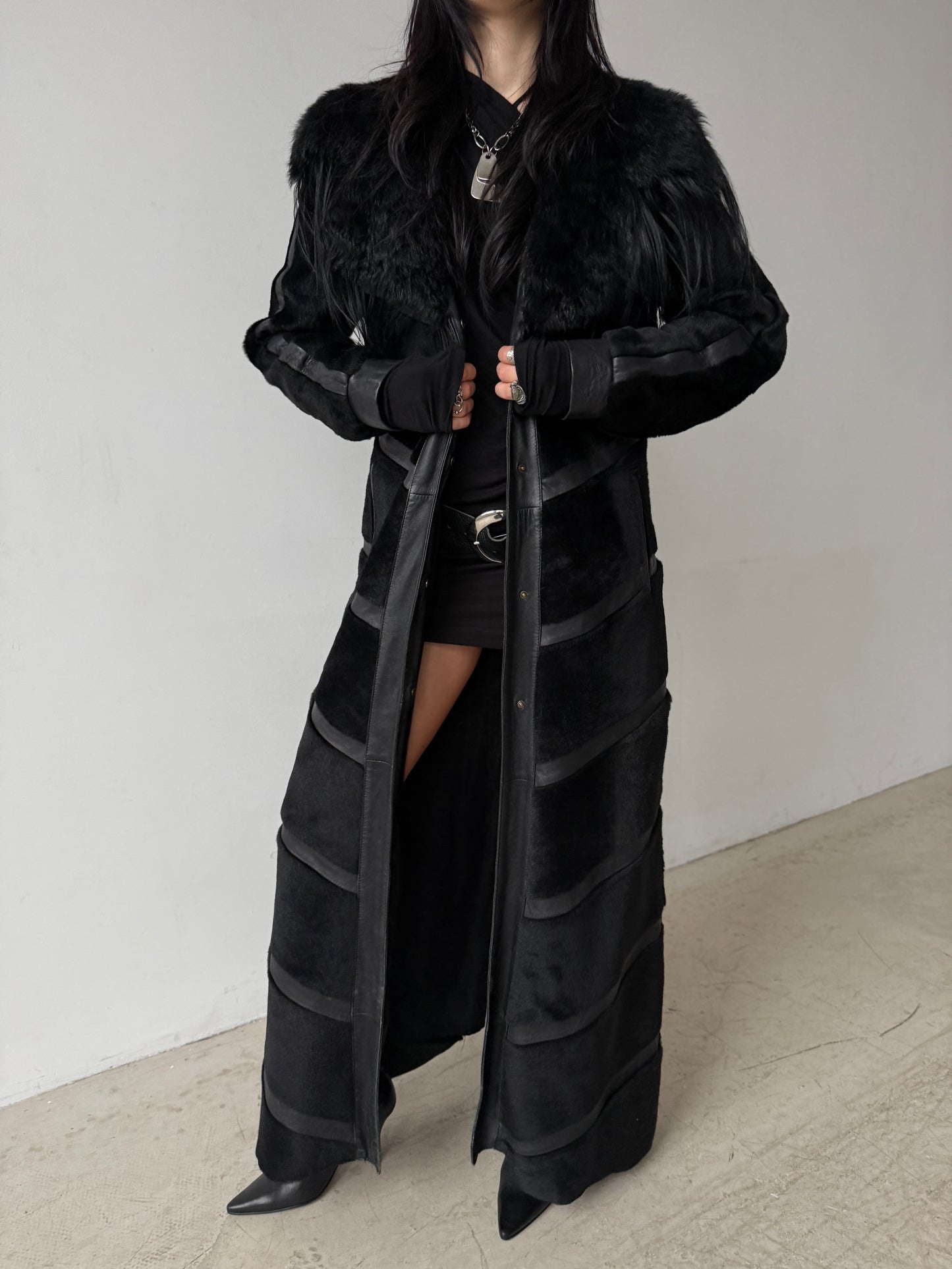 Vintage Black Leather Long Coat with Real Fur TWINKLING GLOBAL