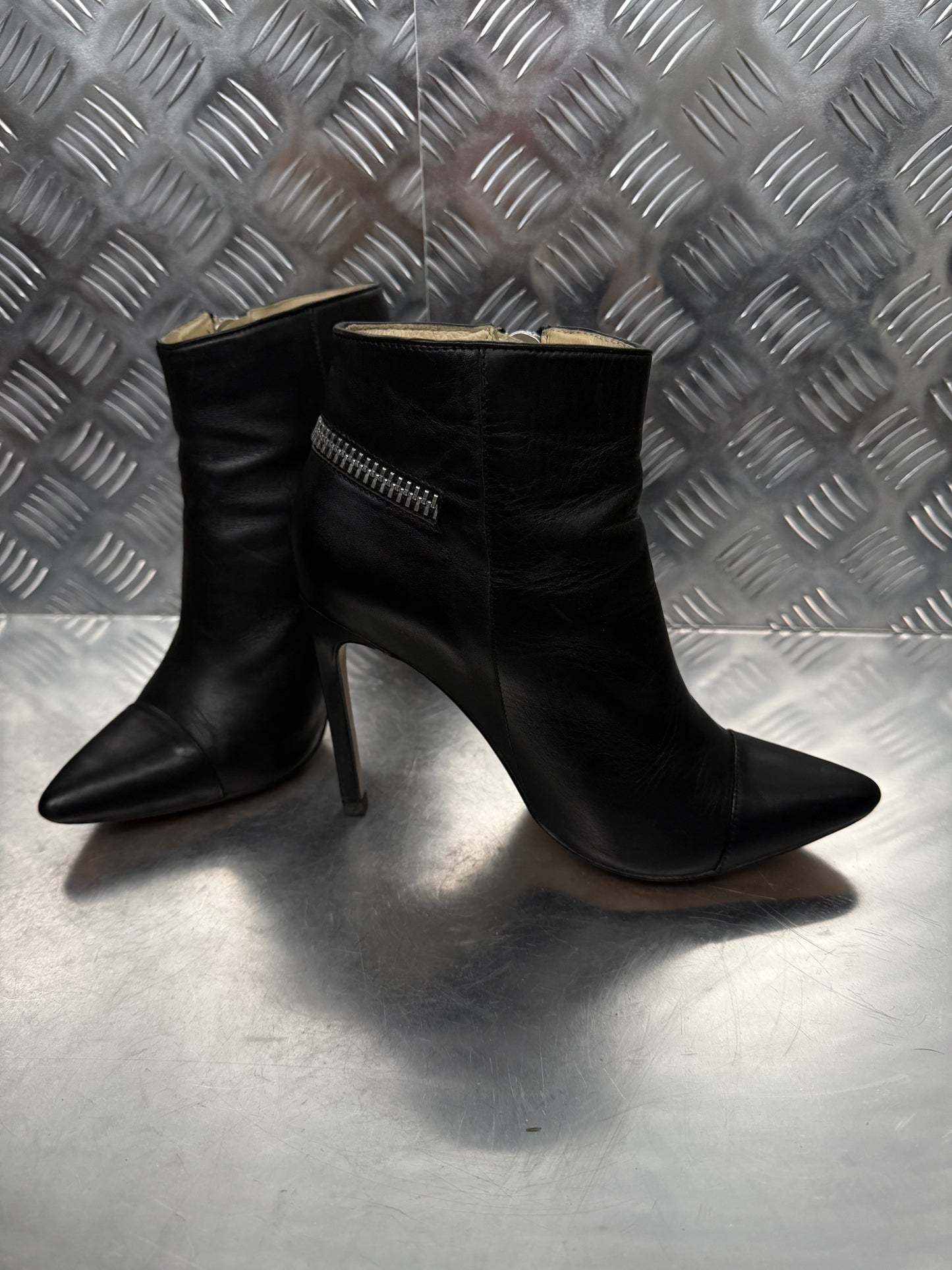 Vintage leather ankle boots Buffalo TWINKLING GLOBAL