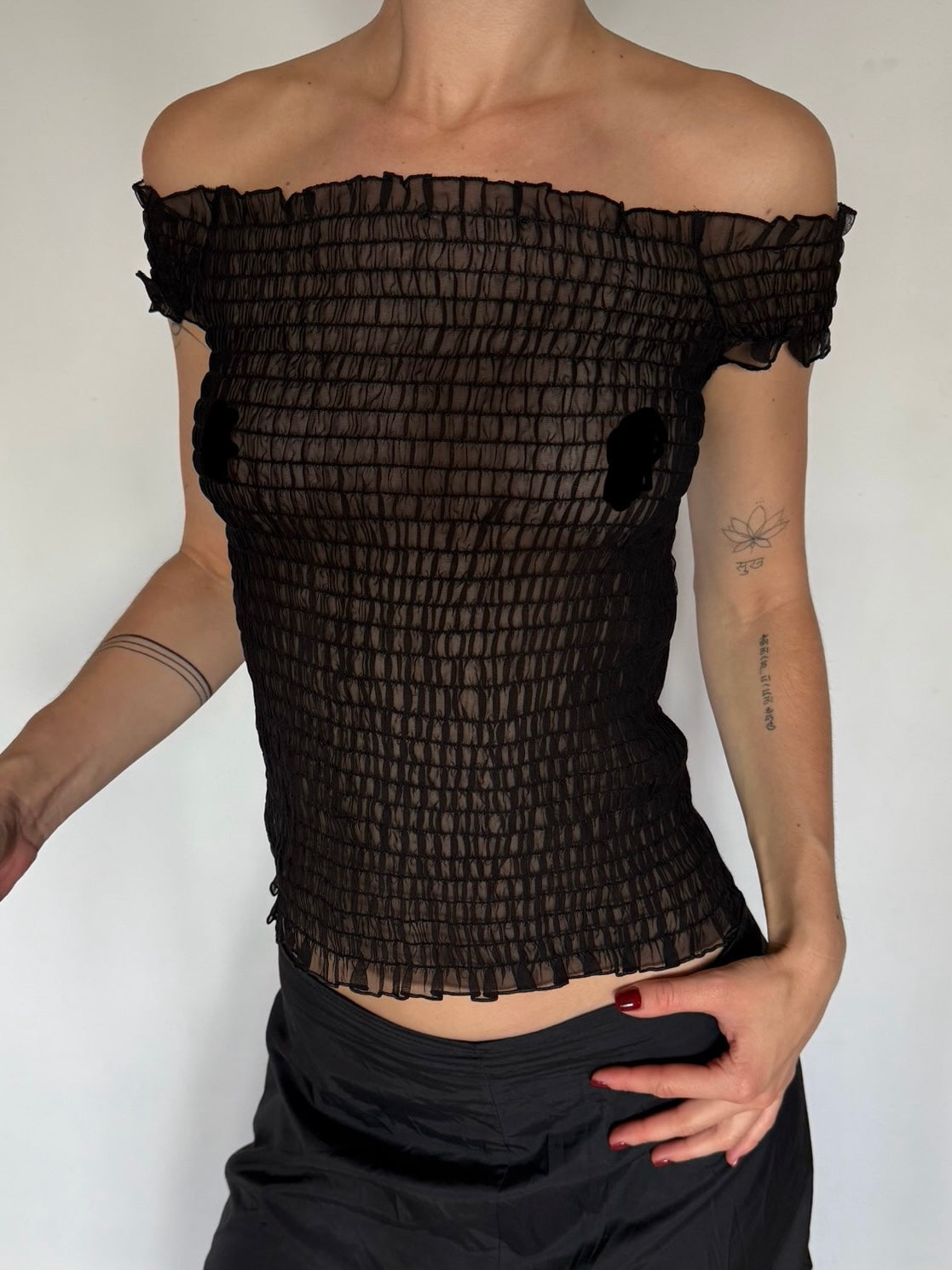 Stretch Off-Shoulder Crinkled Top (Reversible) Twinkling