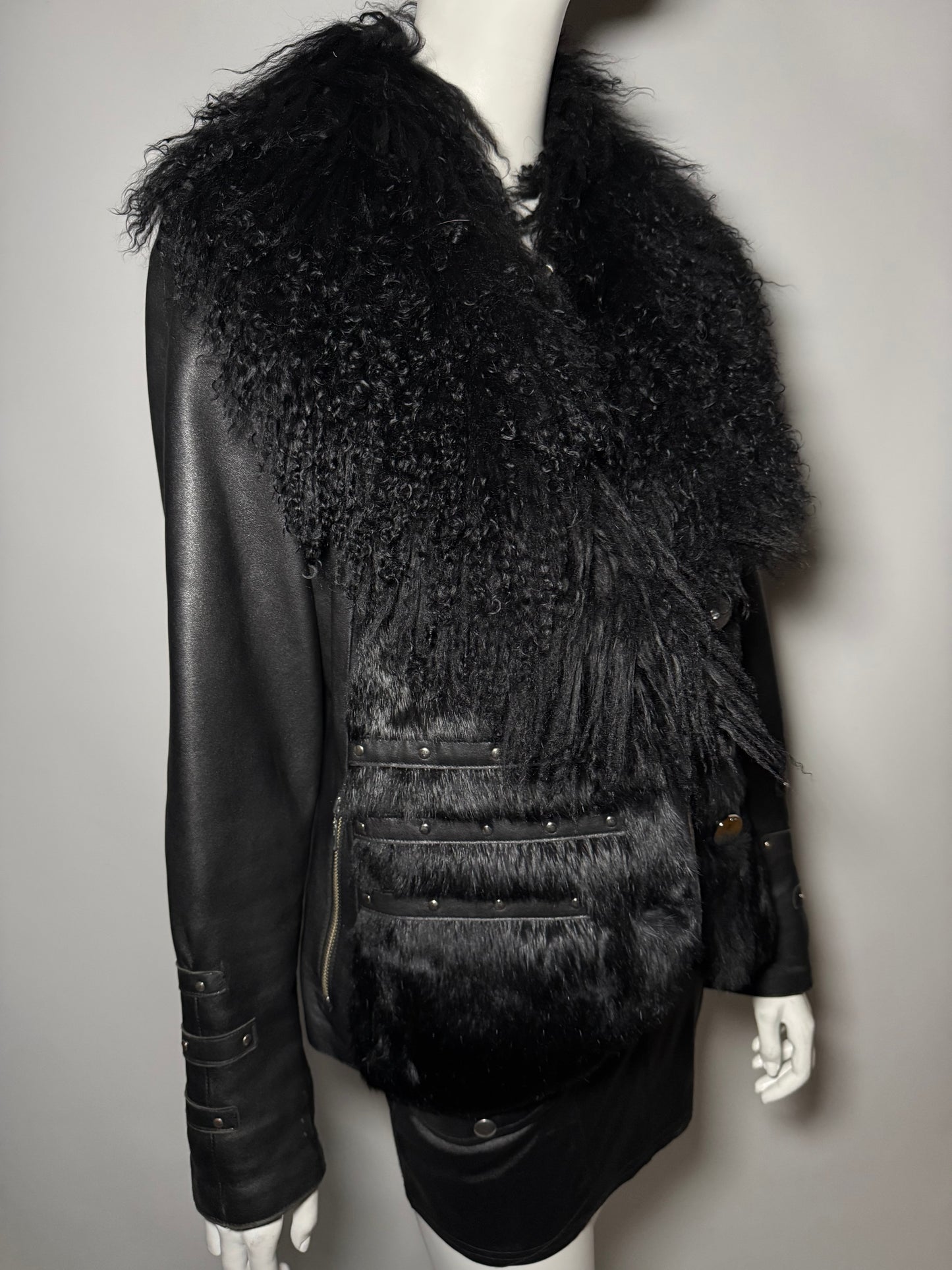 Vintage leather jacket with lama fur collar Twinkling Global