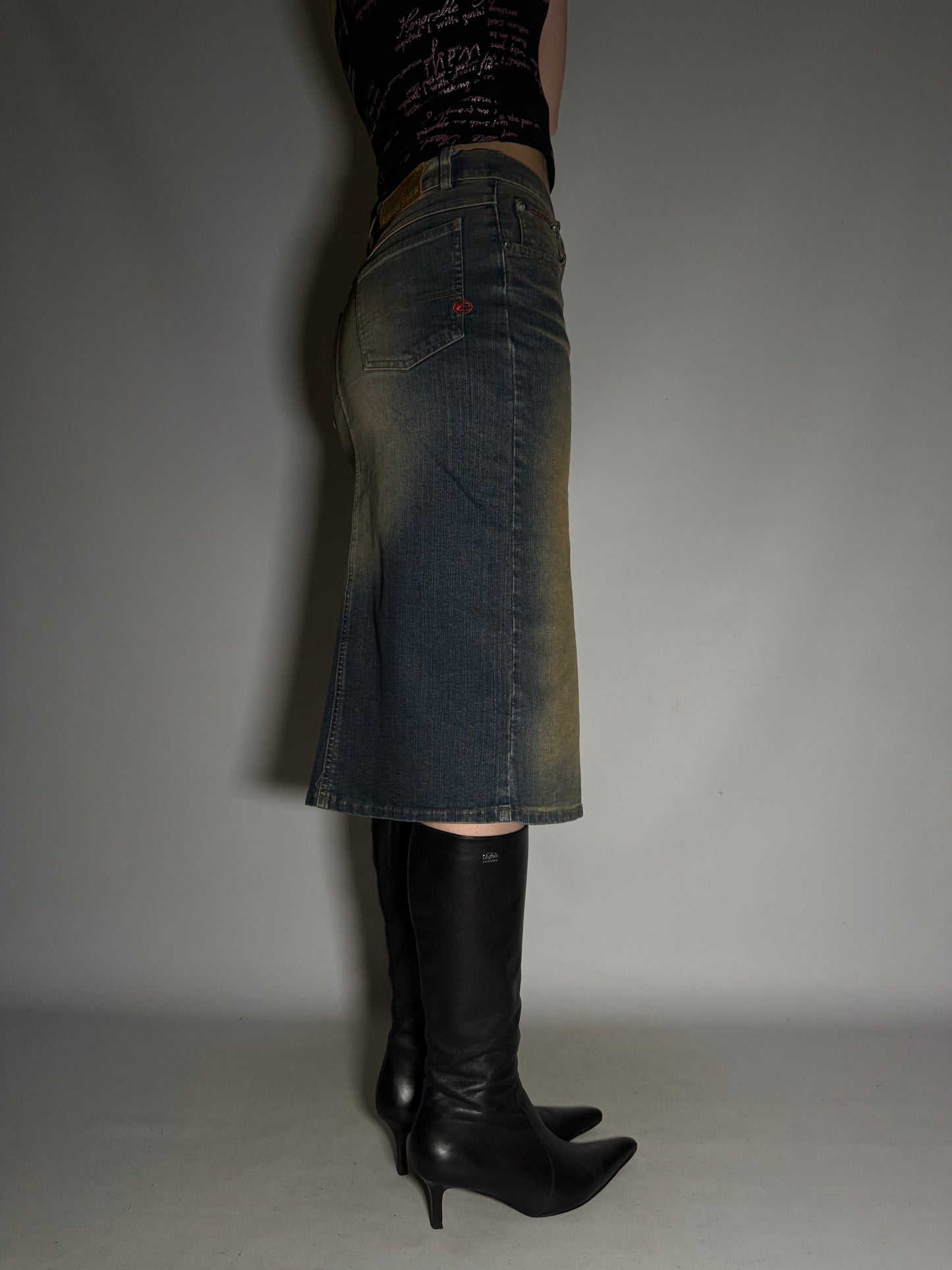 Y2K Rust-Washed Denim Skirt with Front Slit  Twinkling