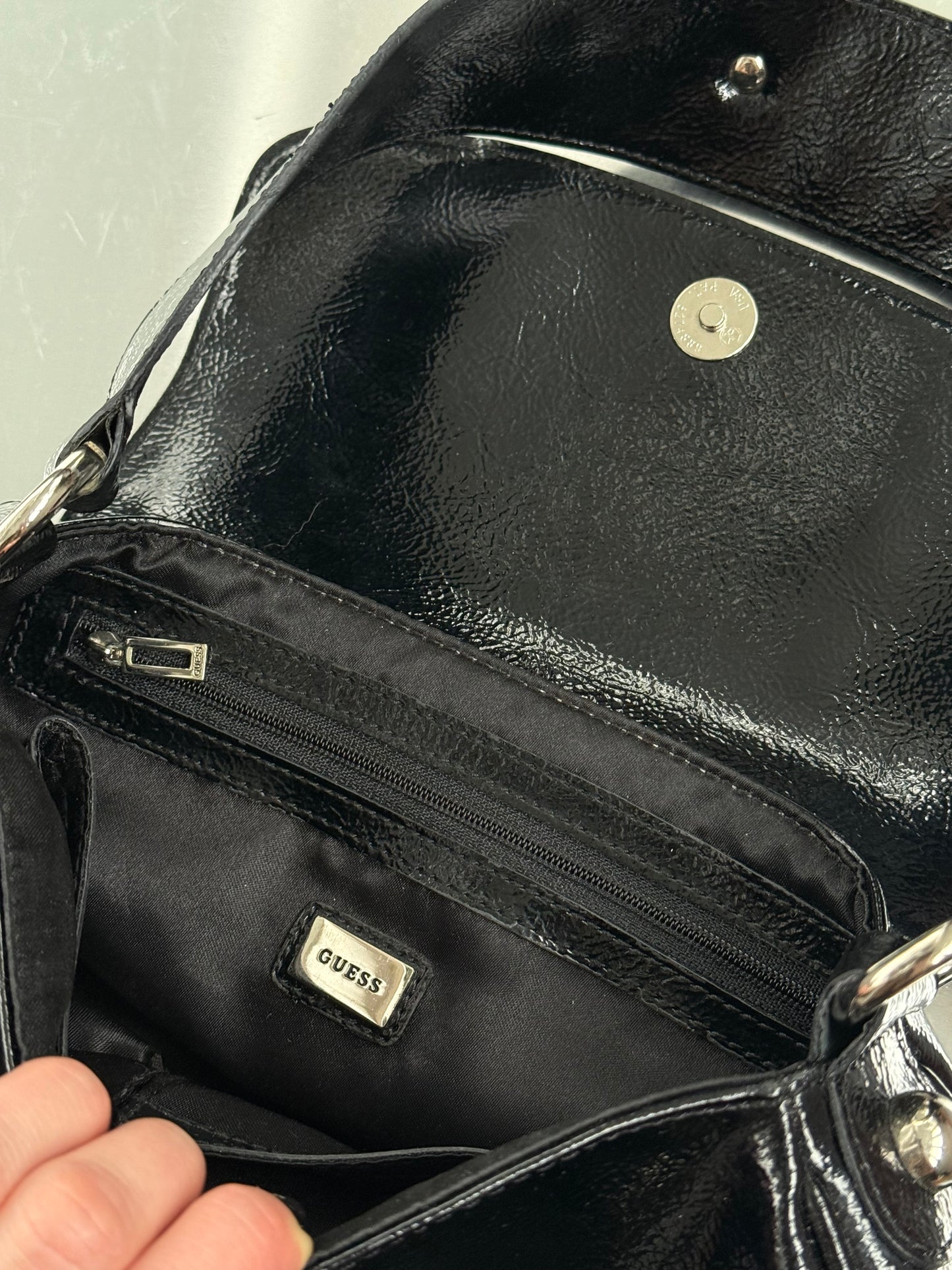 Vintage bag Guess - TWINKLING GLOBAL
