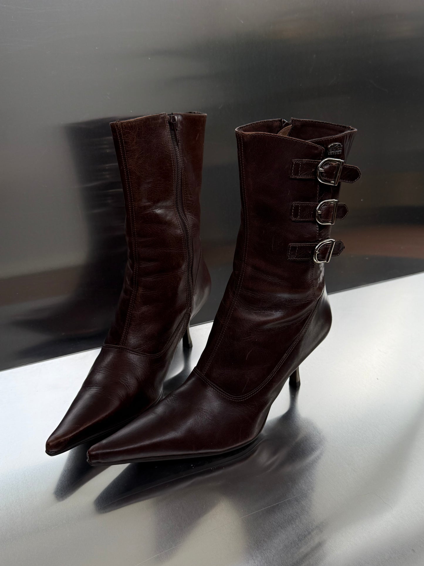 Vintage leather boots Buffalo - TWINKLING GLOBAL
