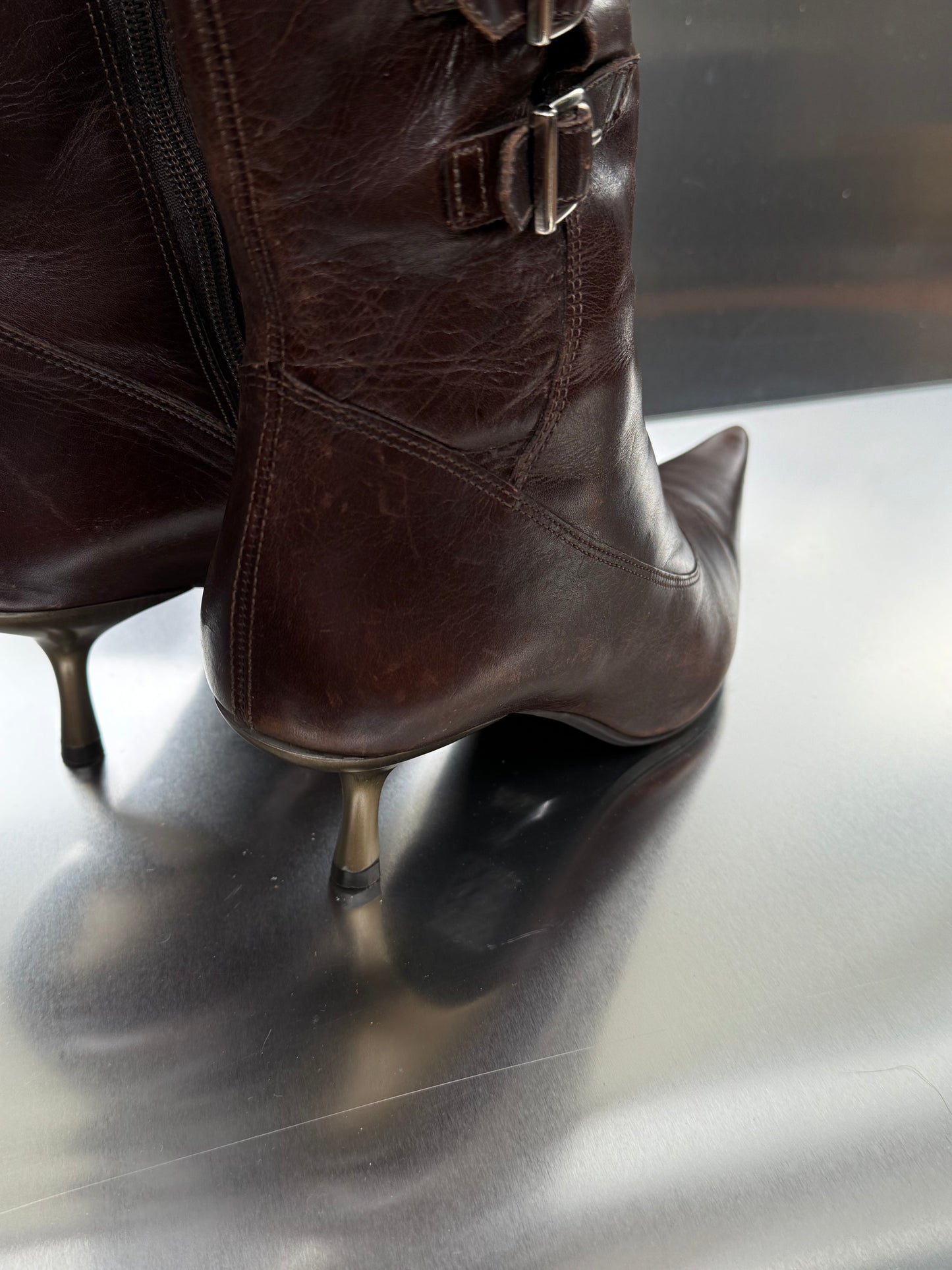 Vintage leather boots Buffalo - TWINKLING GLOBAL
