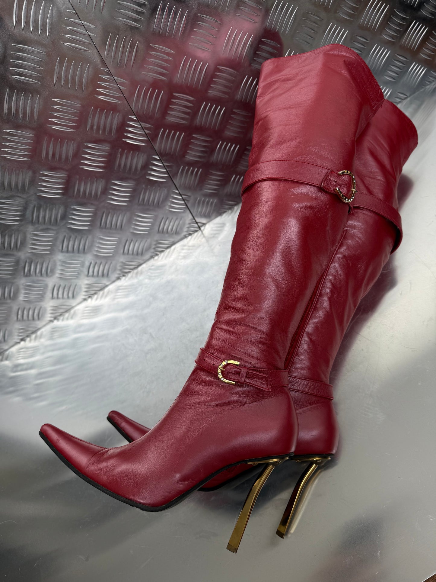 Vintage red leather over-the-knee boots with removable straps Twinkling Global
