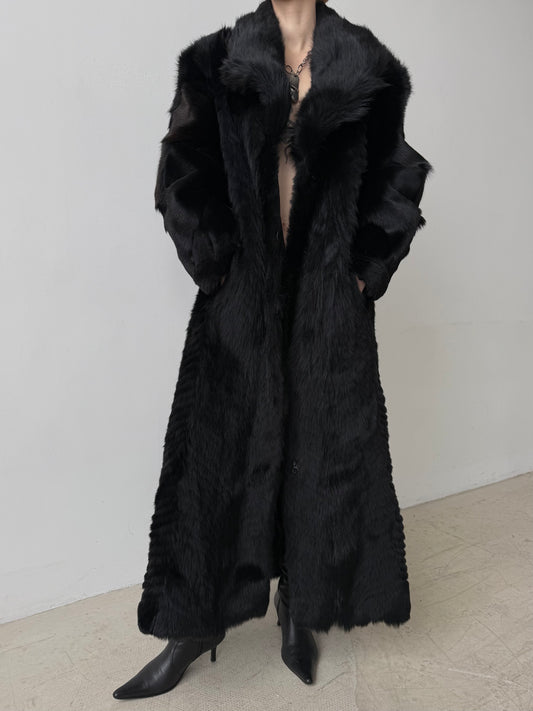 Vintage wolf fur coat TWINKLING GLOBAL