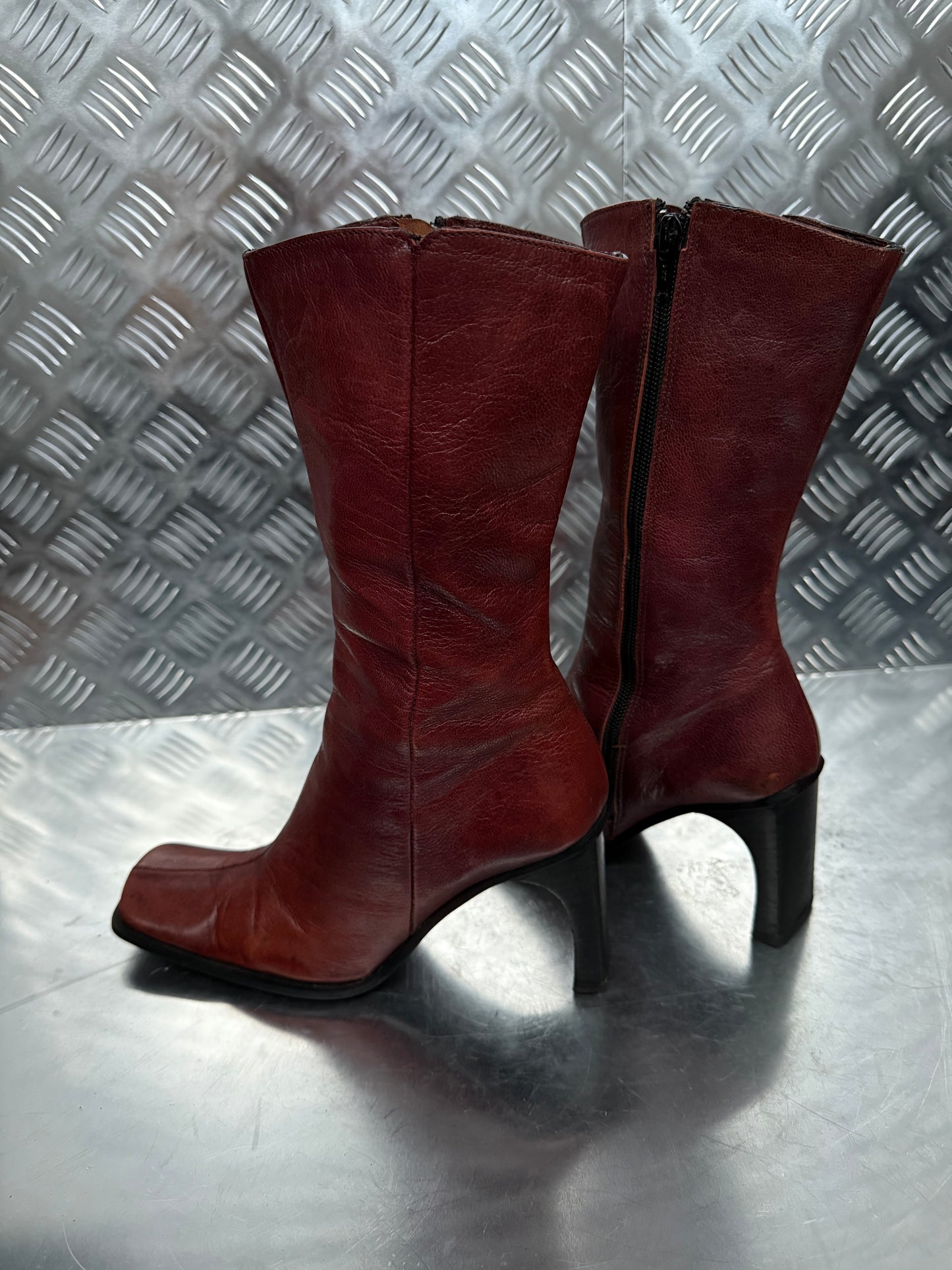 Vintage Burgundy Leather Boots – TWINKLING GLOBAL