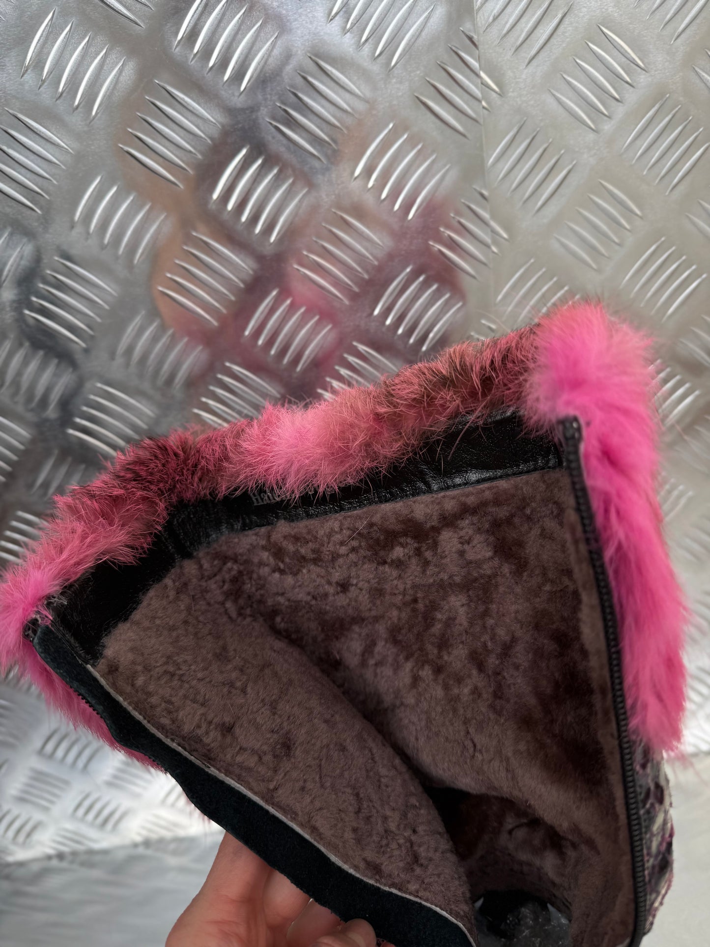 Vintage Italy leather boots with real fur trim Twinkling Global