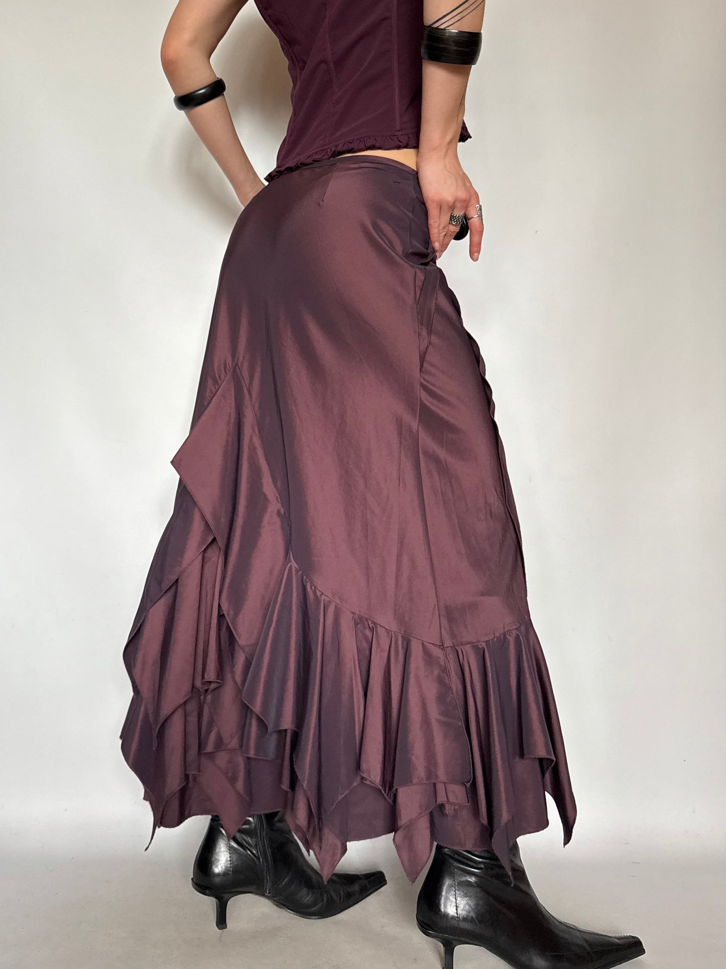 Vintage Plum Ruffle Hem Maxi Skirt – Twinkling Global