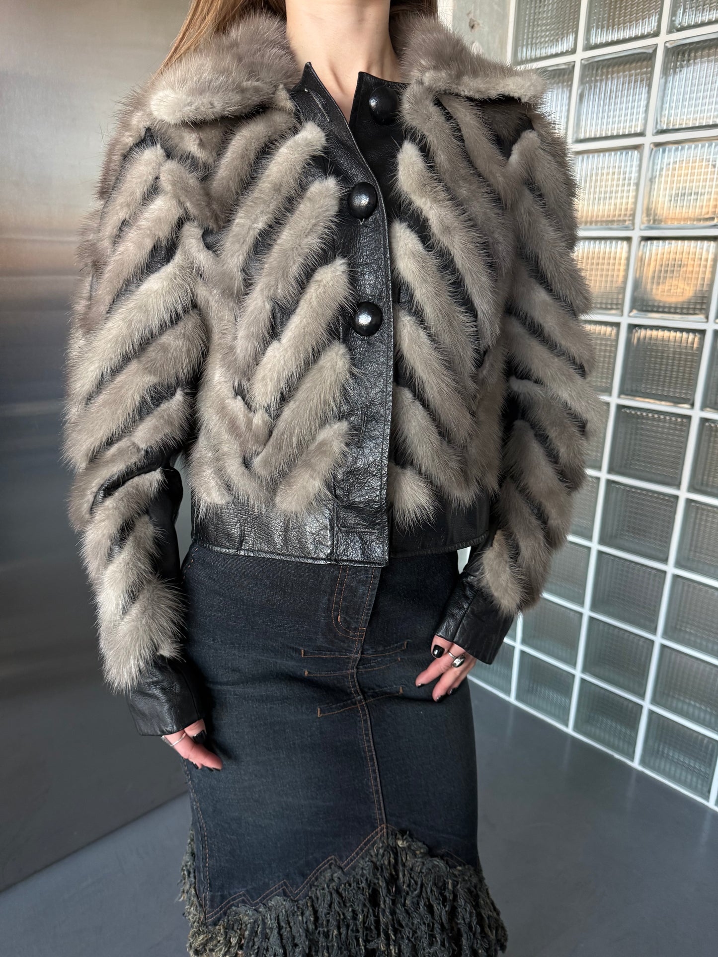 Vintage leather jacket with natural fur Twinkling Global
