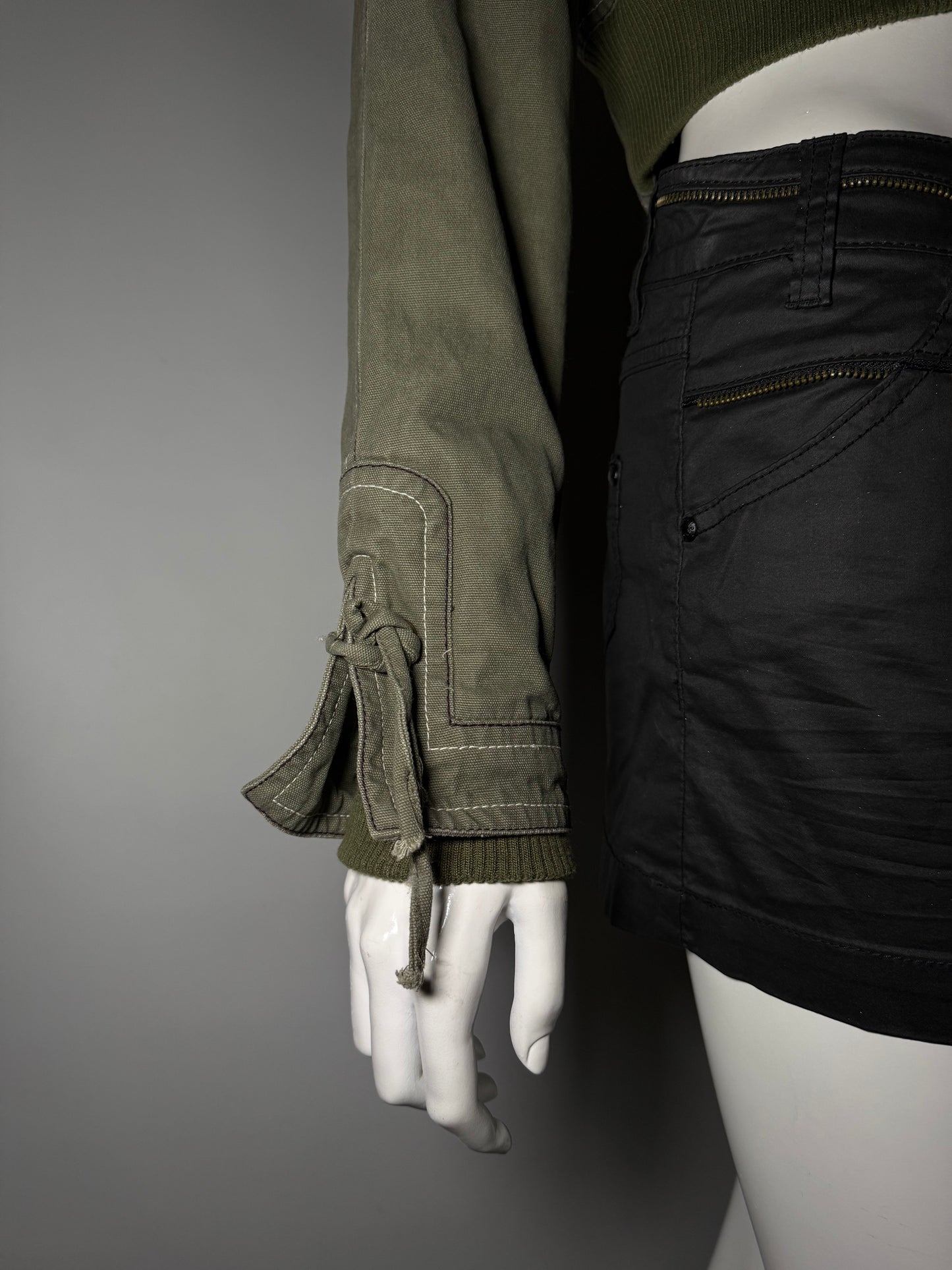 Vintage Cropped Denim Jacket - TWINKLING GLOBAL