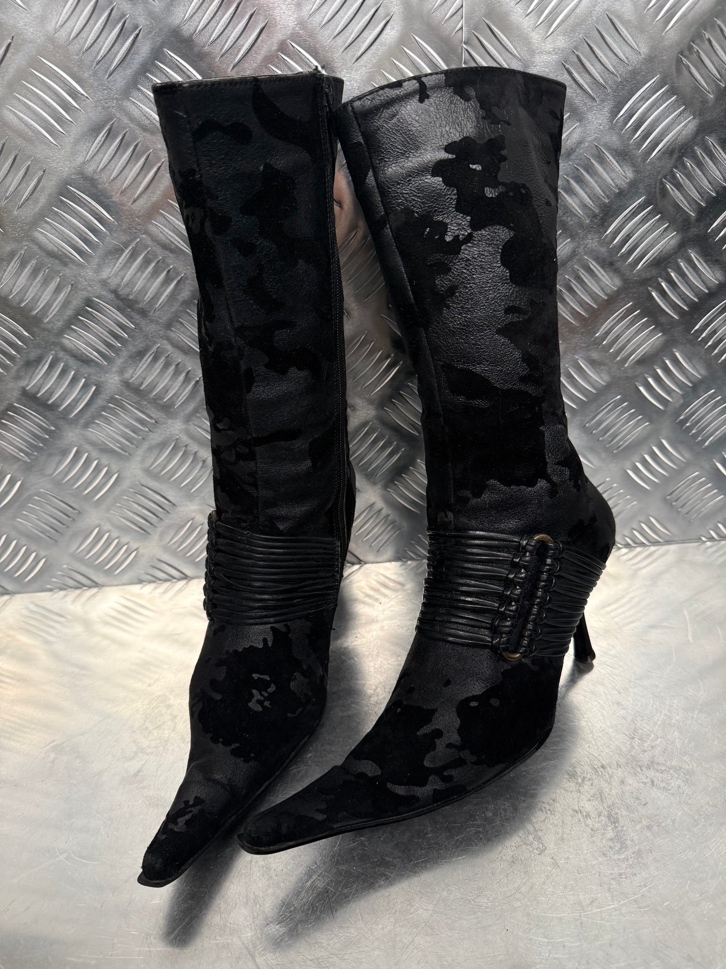 Vintage Black Leather & Suede Heeled Boots with Fur Lining TWINKLING GLOBAL