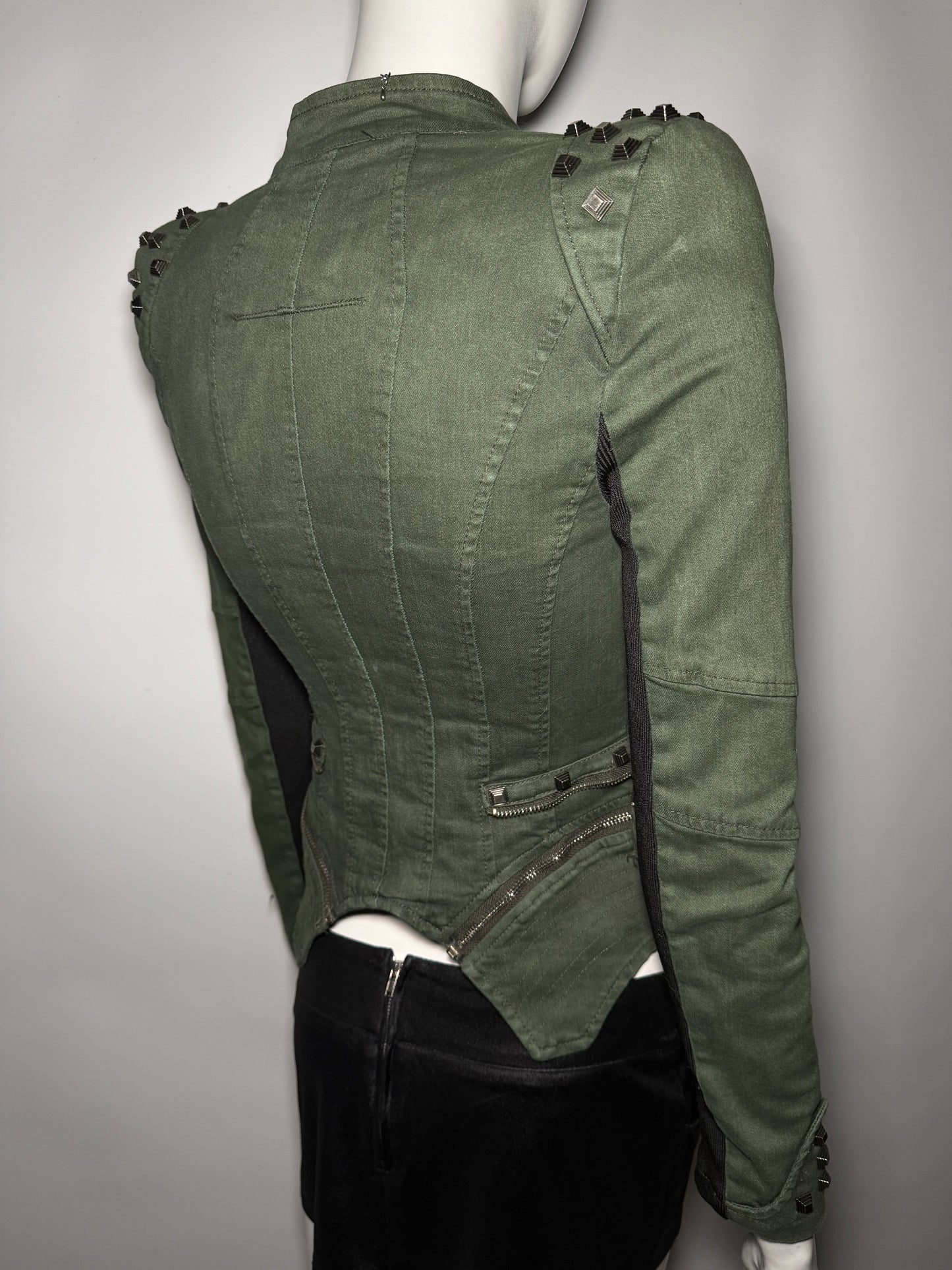 Vintage fitted denim jacket with structured shoulders Twinkling Global