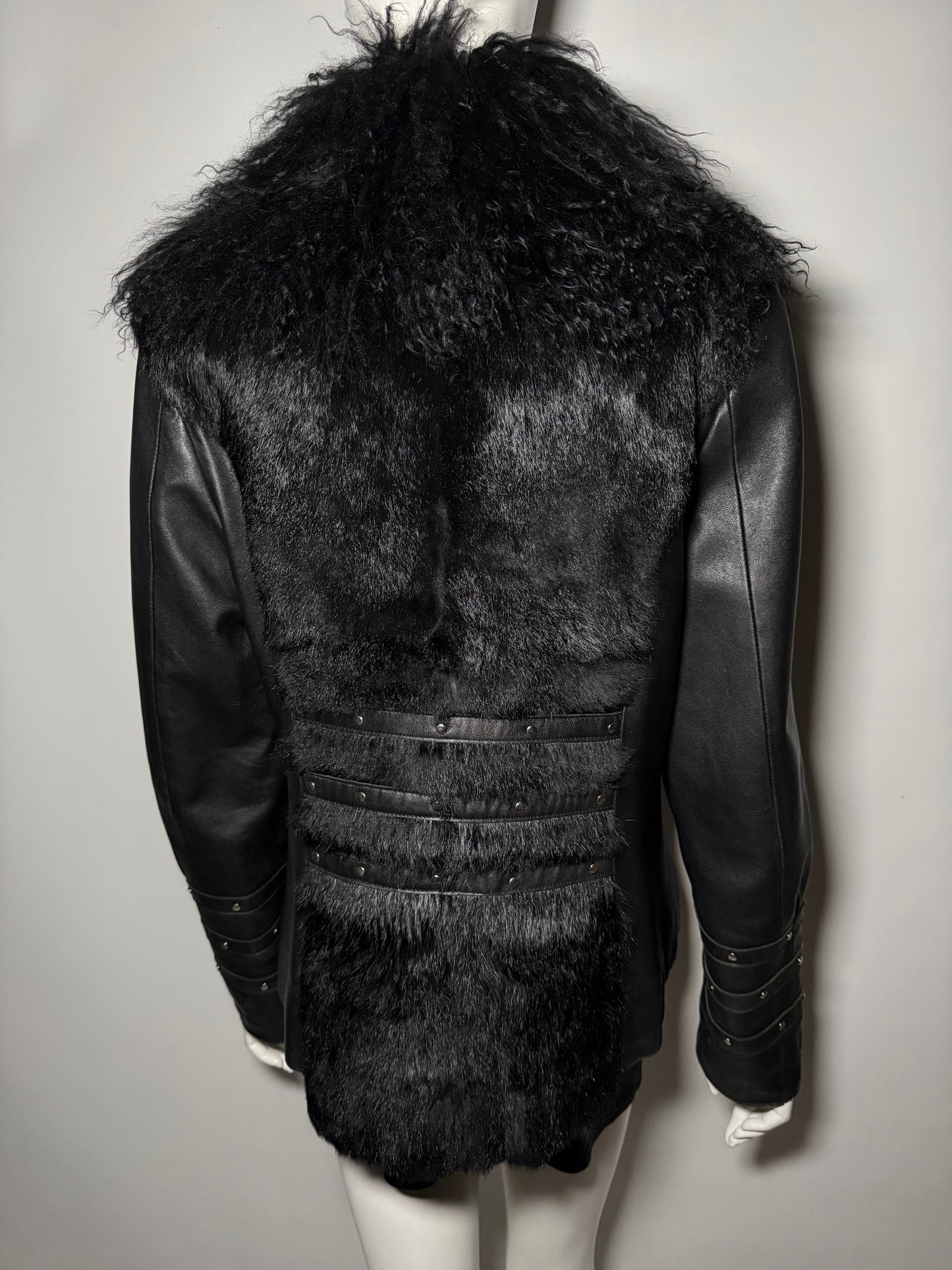Vintage leather jacket with lama fur collar Twinkling Global