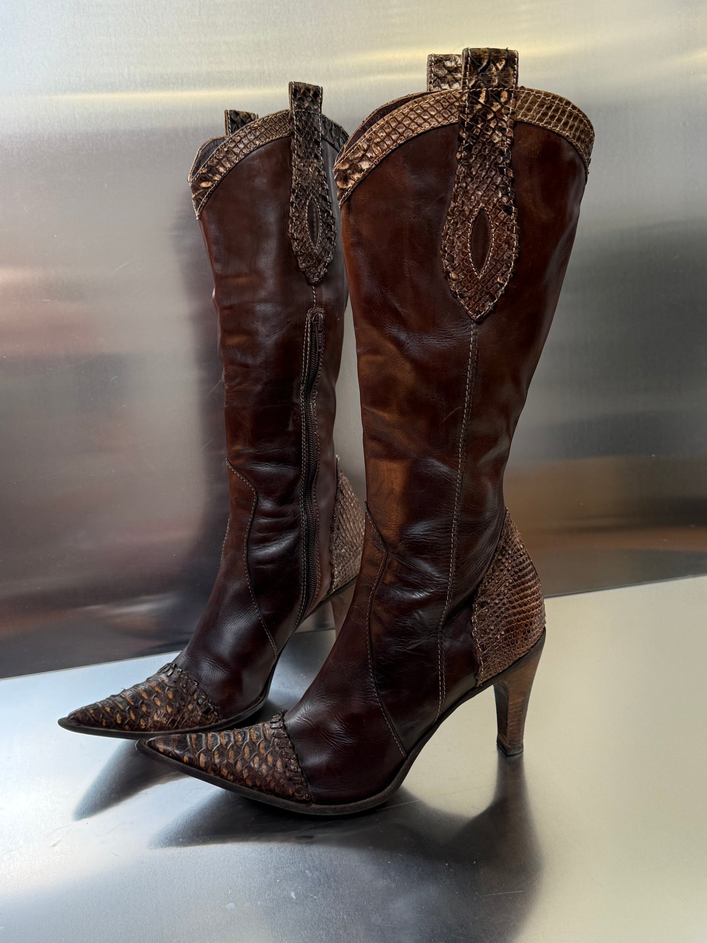 Vintage Leather Cowboy Boots with Heel - TWINKLING GLOBAL