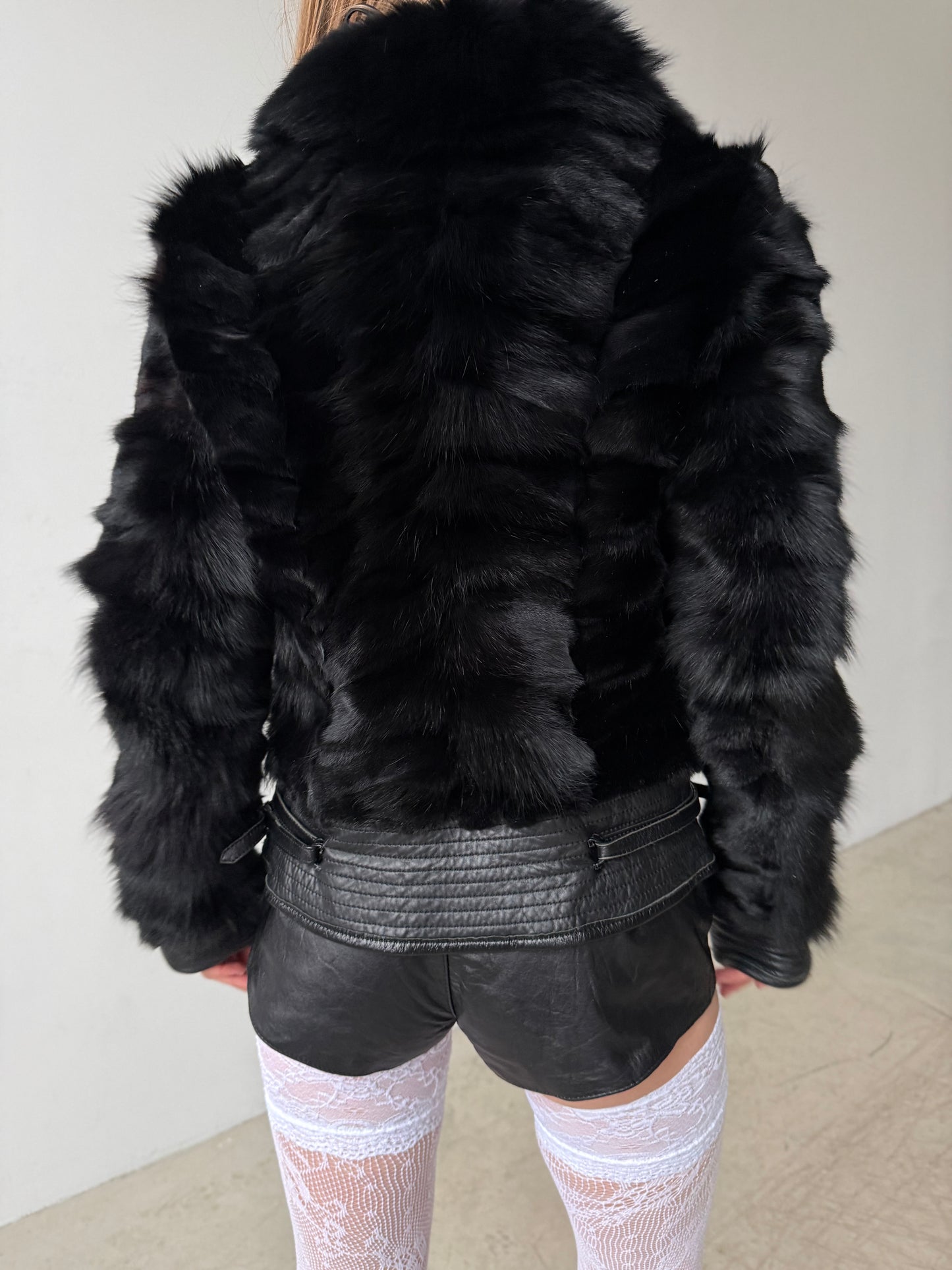 Vintage leather jacket with real fur – TWINKLING GLOBAL