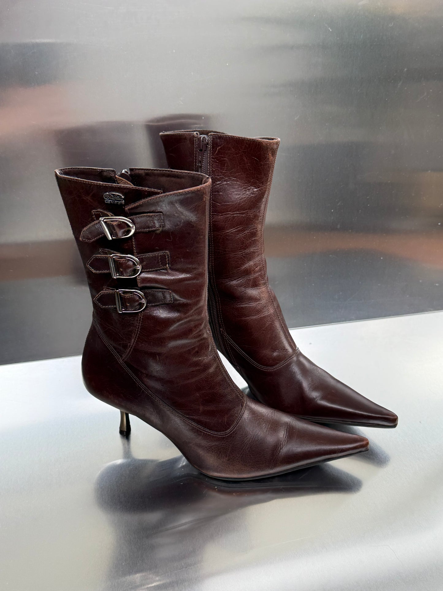 Vintage leather boots Buffalo - TWINKLING GLOBAL