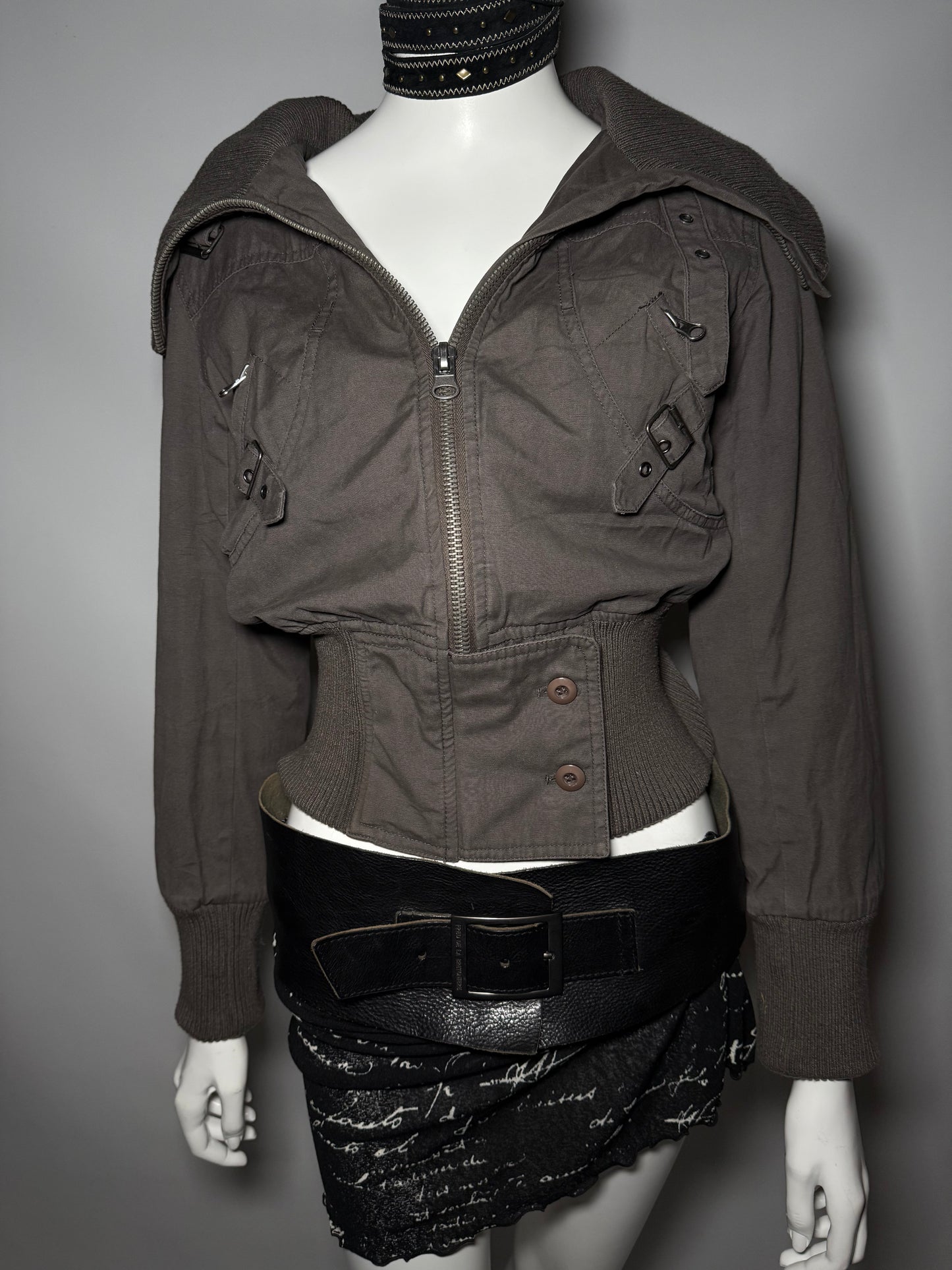 Vintage Cropped Denim Jacket - TWINKLING GLOBAL