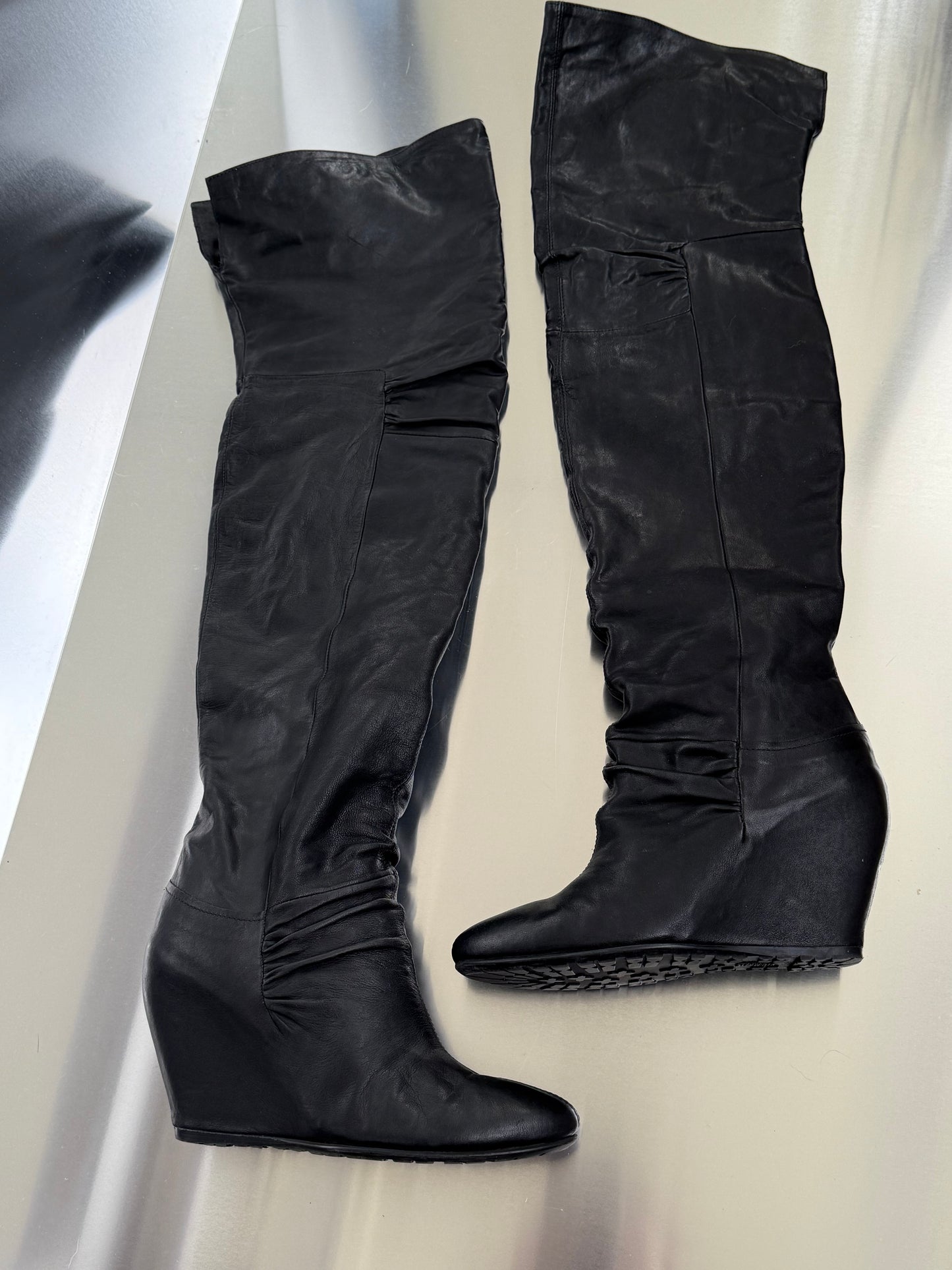 Vintage leather platform thigh-high boots - TWINKLING GLOBAL