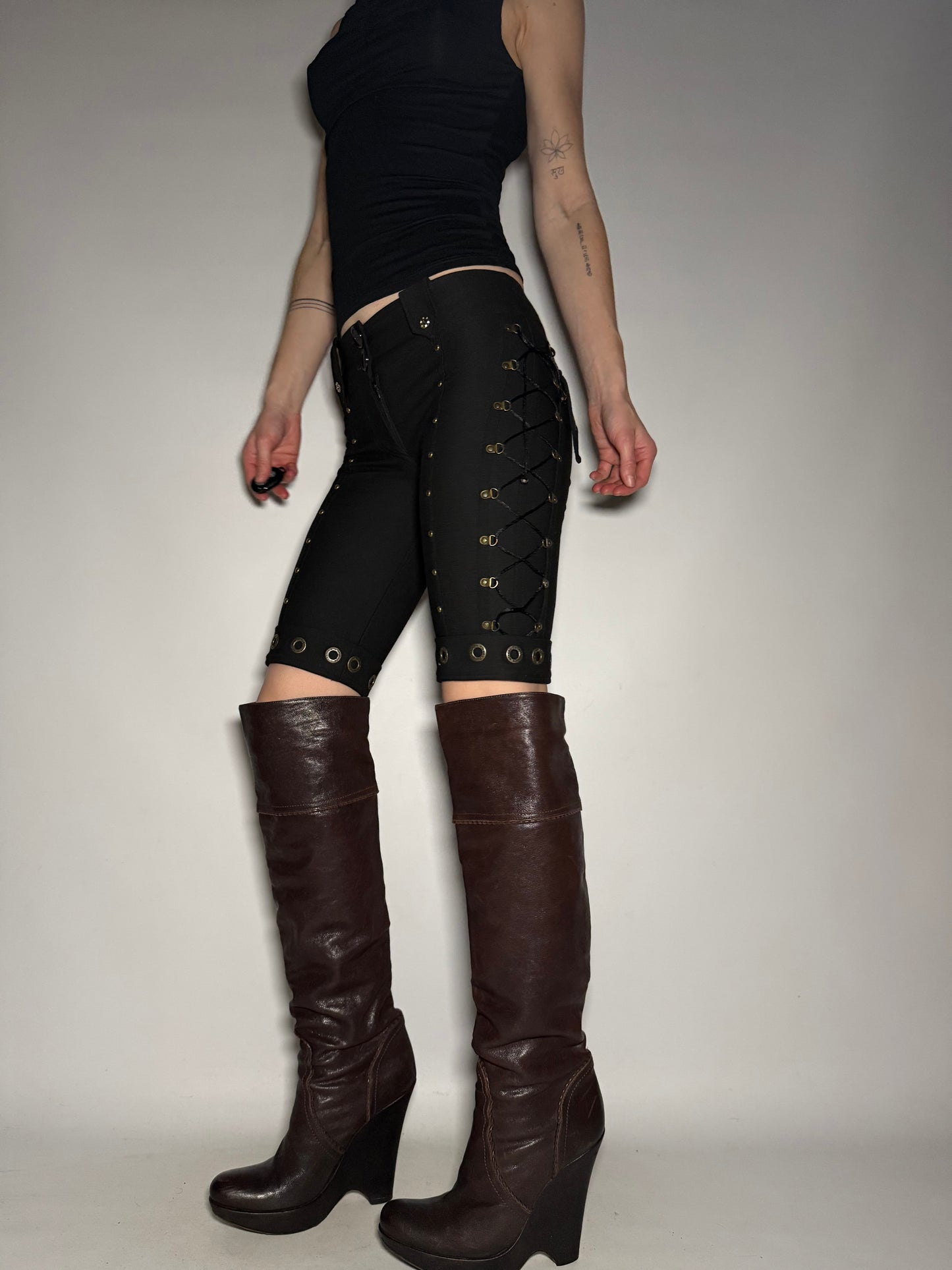 Vintage Black Stretch Lace-Up Shorts TWINKLING GLOBAL