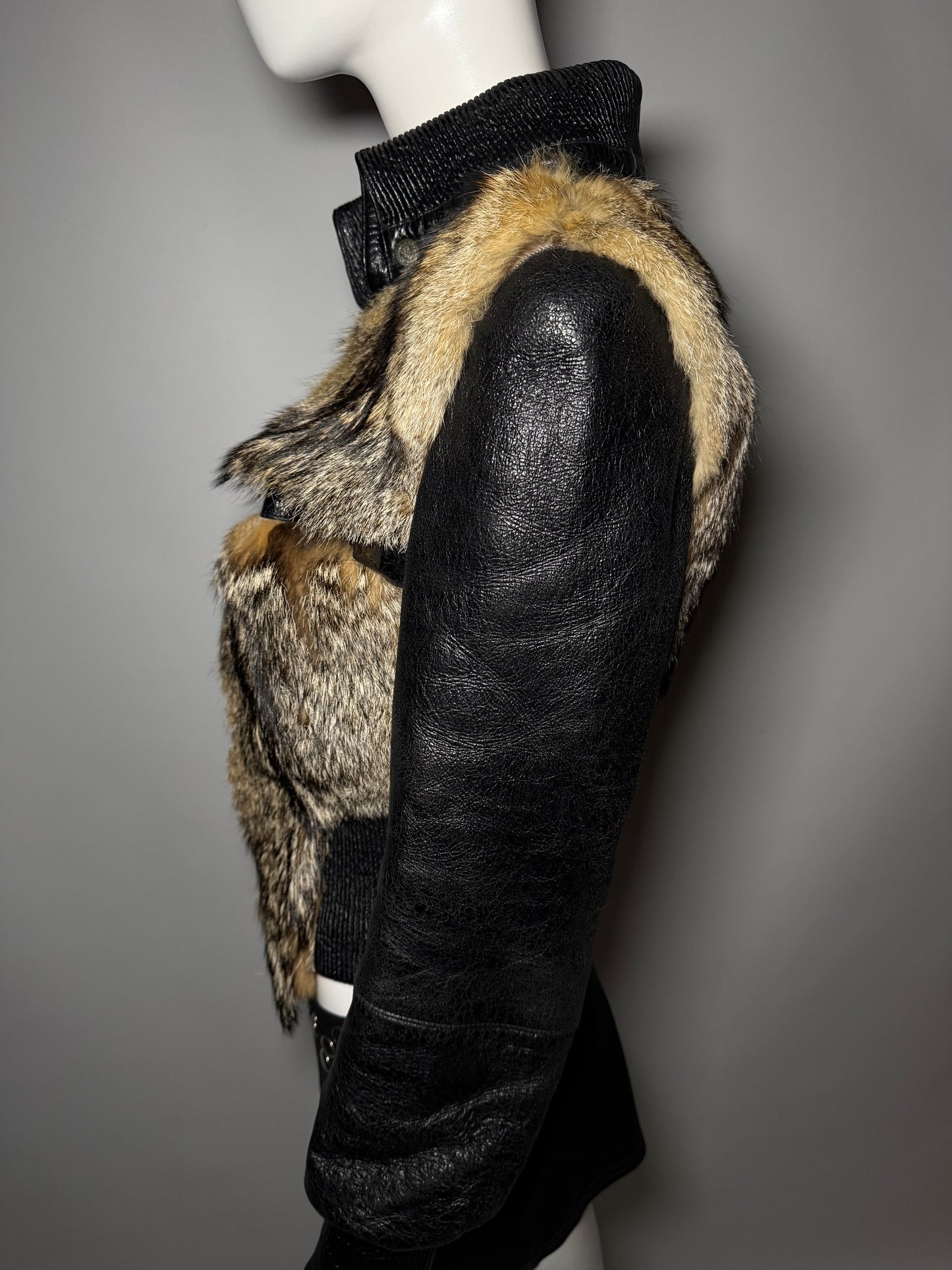 Vintage leather jacket with genuine fur Twinkling Global