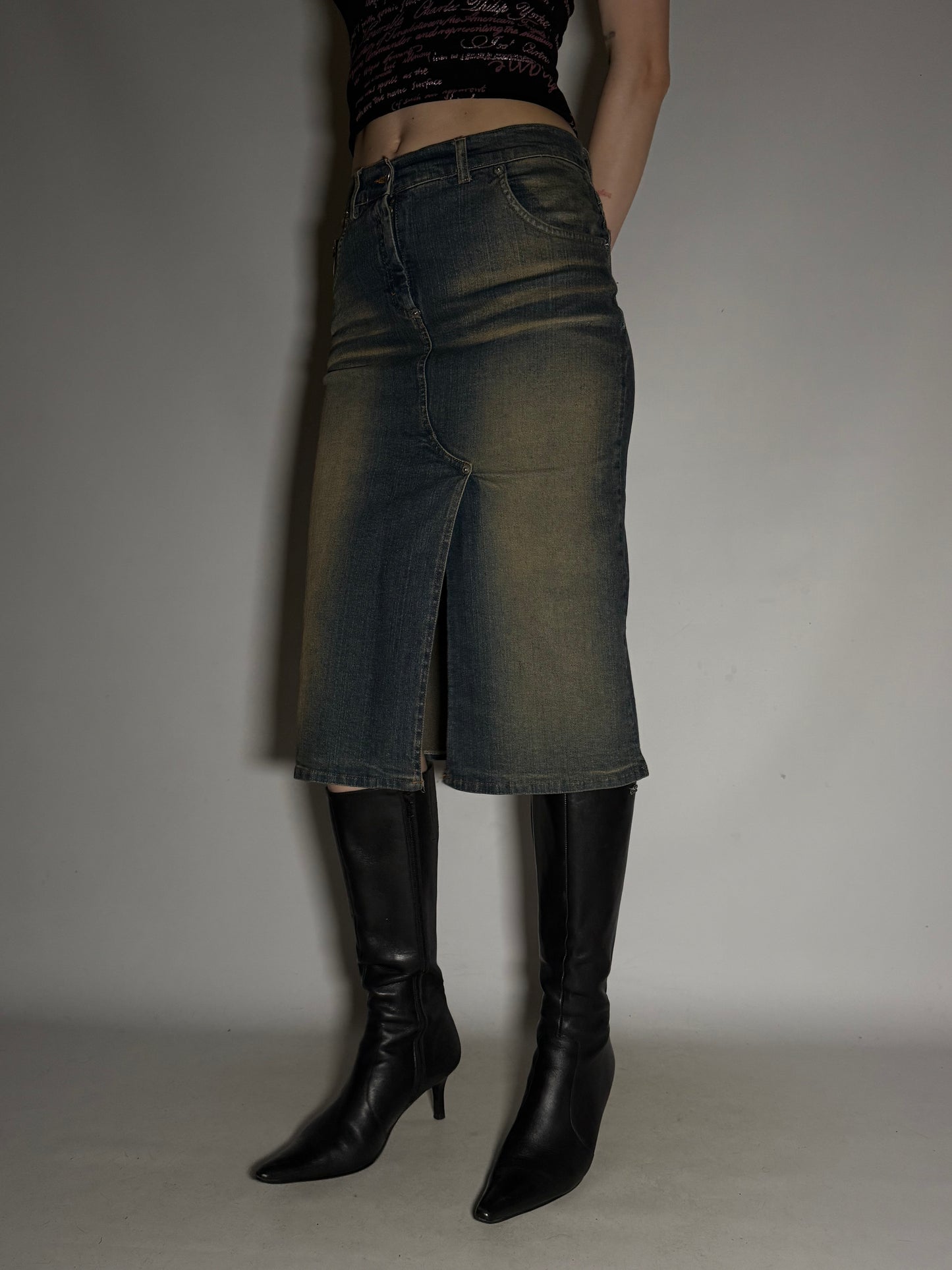 Y2K Rust-Washed Denim Skirt with Front Slit  Twinkling