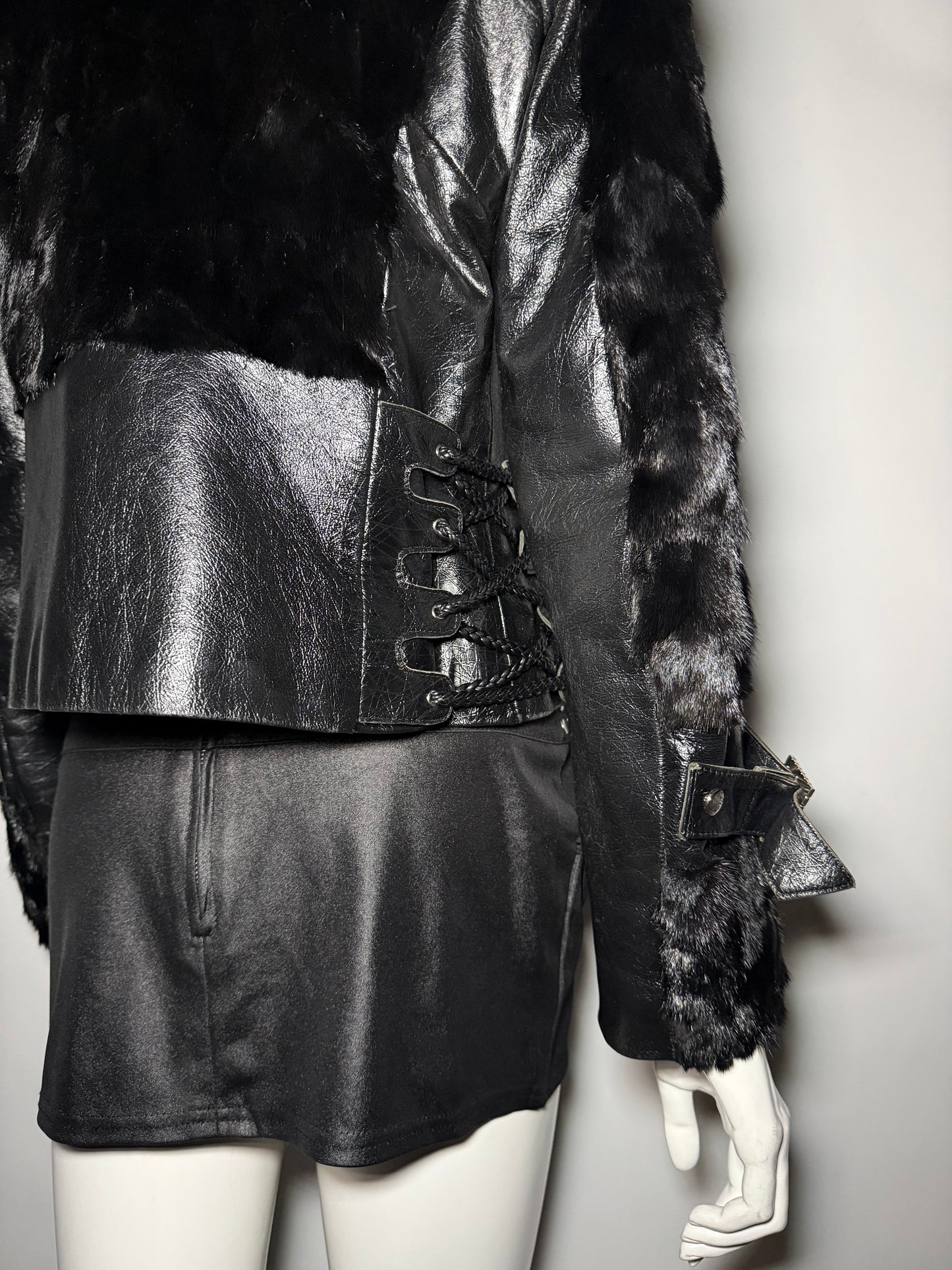 Vintage Leather & Real Fur Lace-Up Jacket TWINKLING GLOBAL