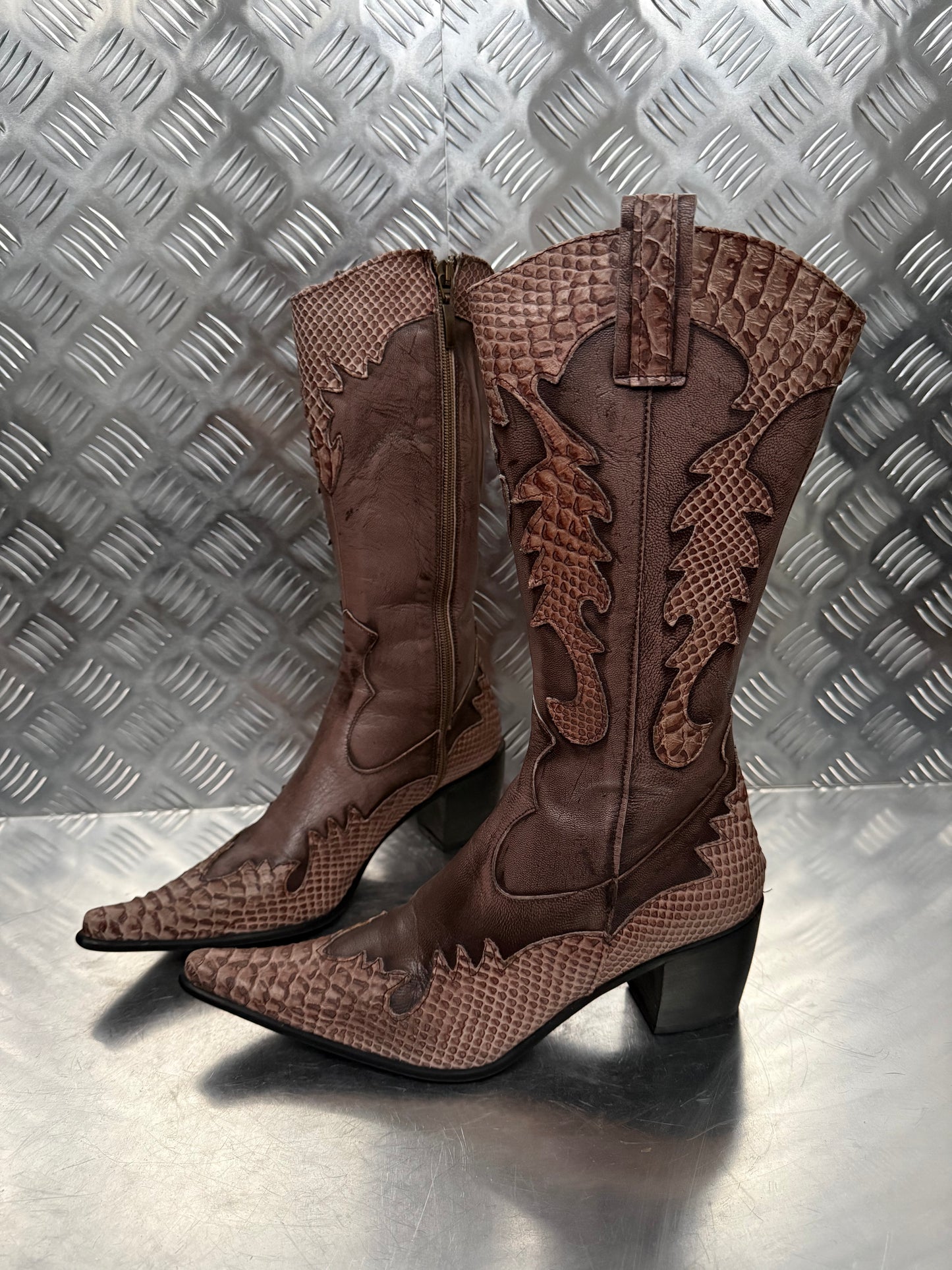 Vintage Italian leather cowboy boots TWINKLING GLOBAL