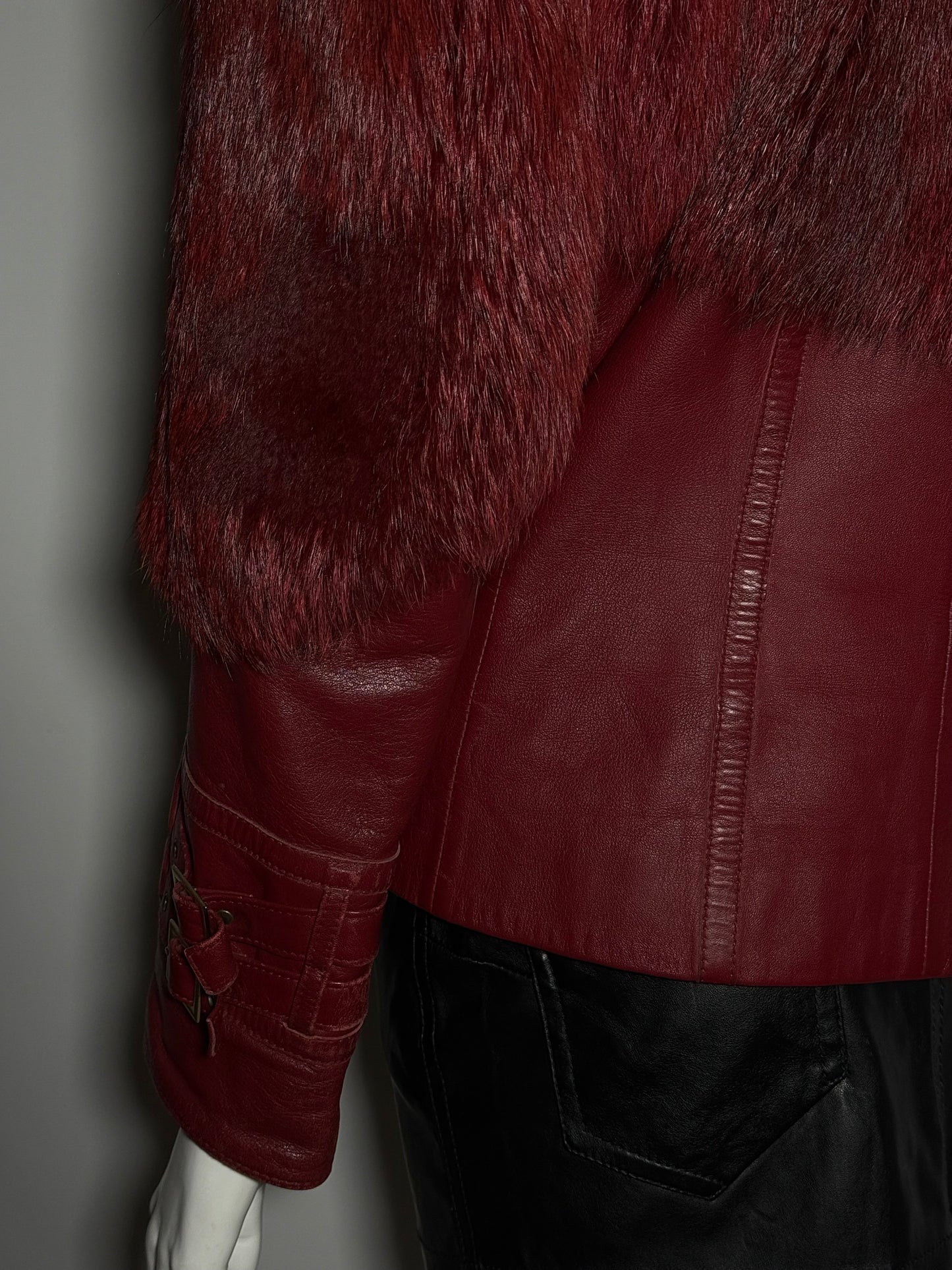 Vintage fur jacket  - TWINKLING GLOBAL