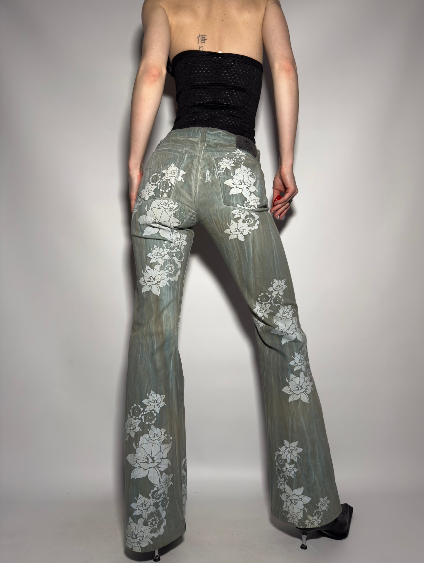 Vintage Versace jeans  - TWINKLING GLOBAL