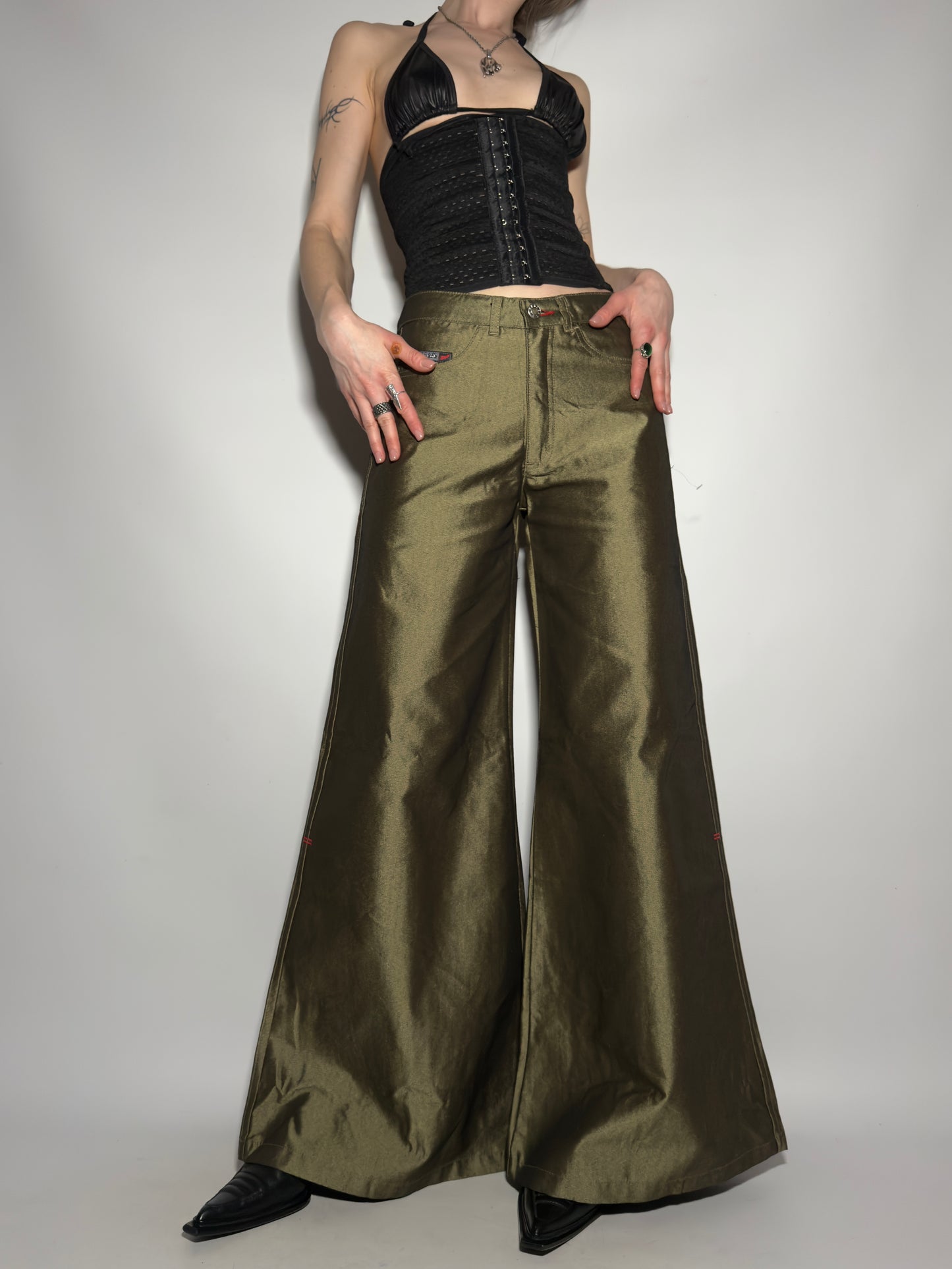 Vintage OVERZEAS jeans  - TWINKLING GLOBAL