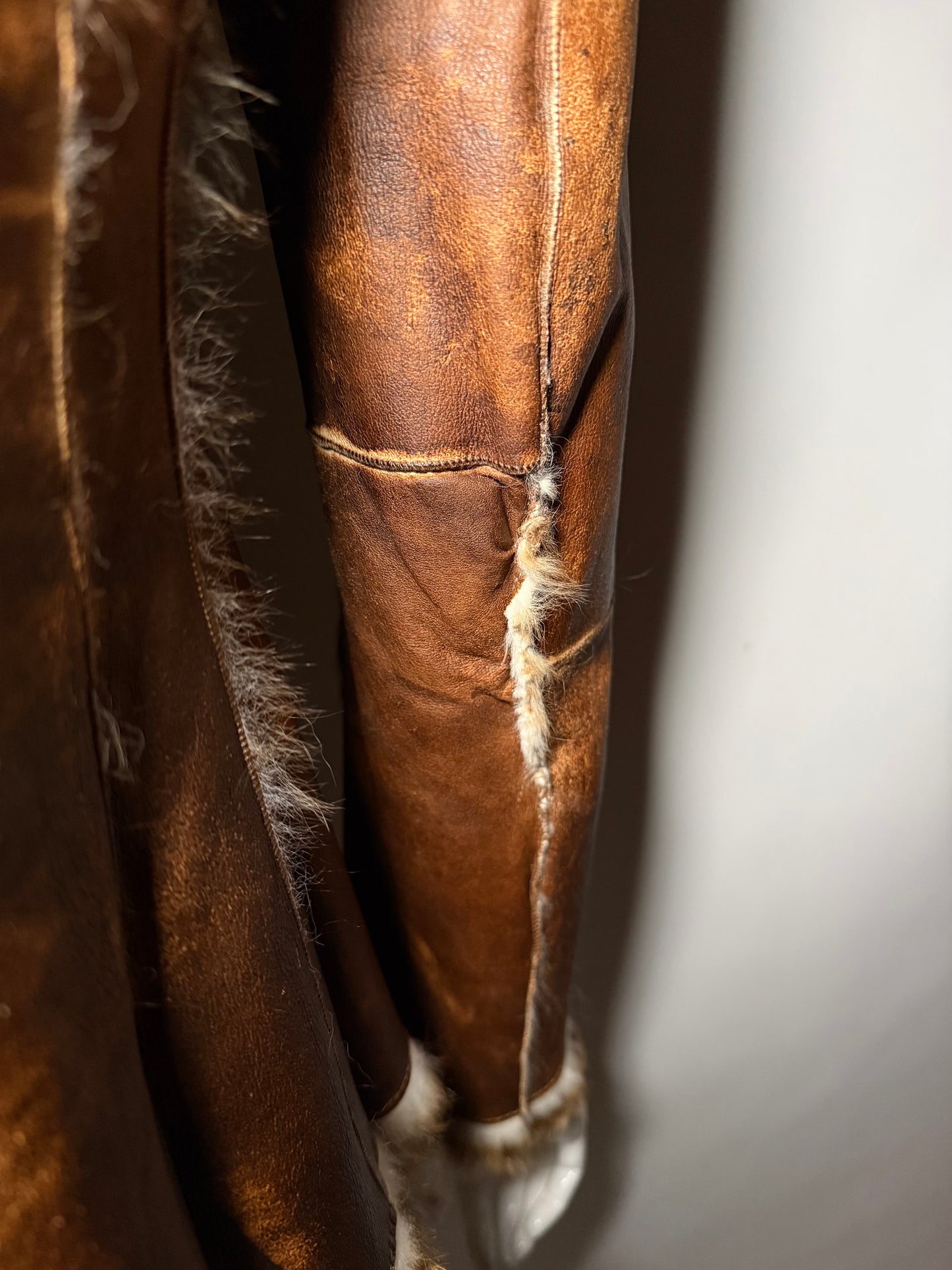 Vintage Italian leather jacket with natural fur Twinkling Global