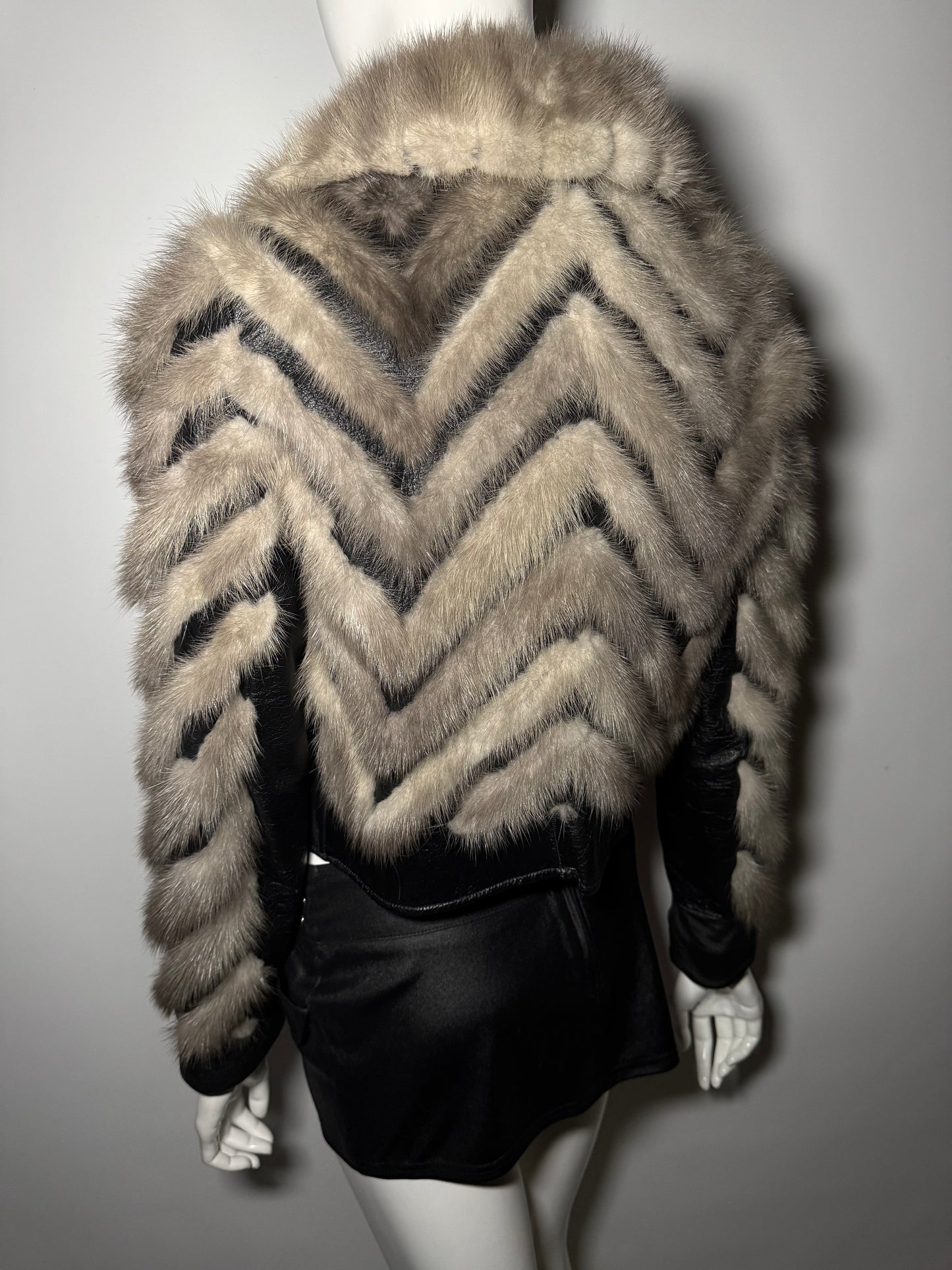 Vintage leather jacket with natural fur Twinkling Global