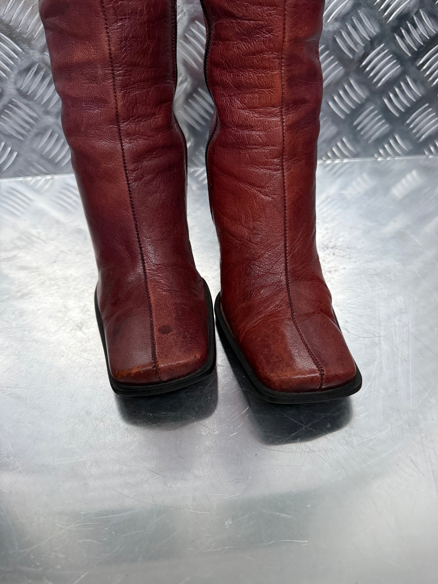 Vintage Burgundy Leather Boots – TWINKLING GLOBAL