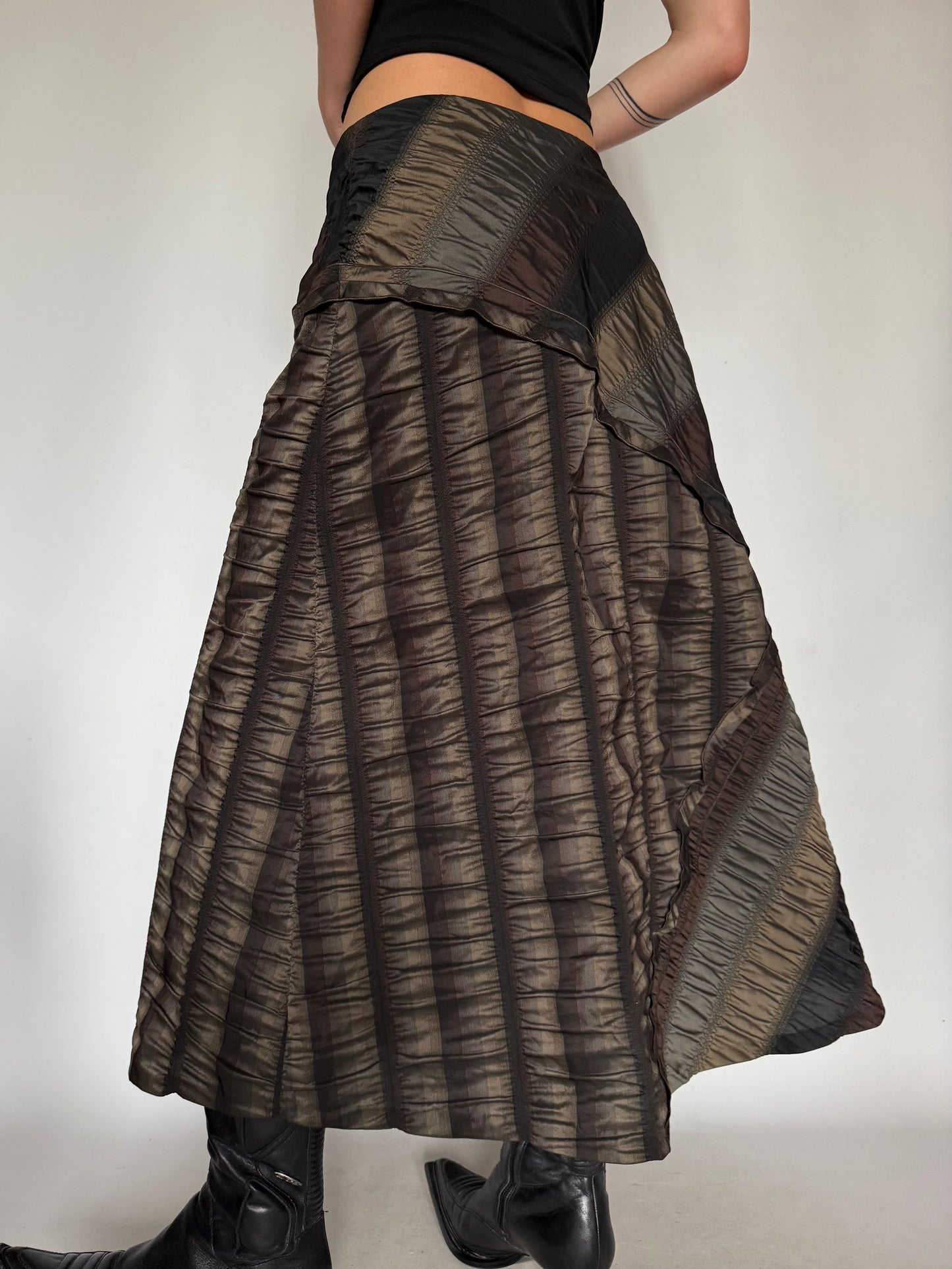 Vintage Crinkled Skirt with Deep Tones and Sculptural Texture Twinkling