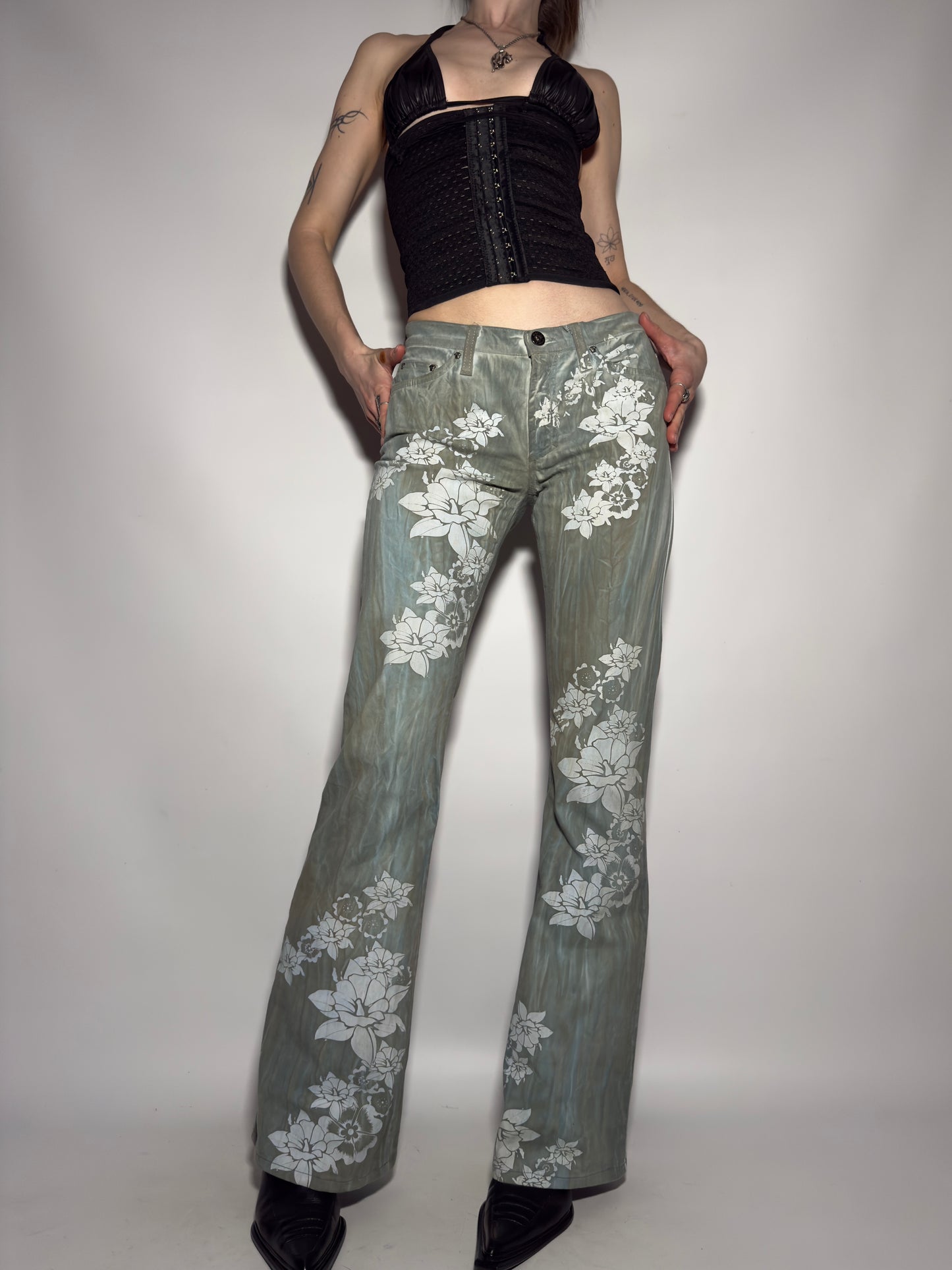 Vintage Versace jeans  - TWINKLING GLOBAL