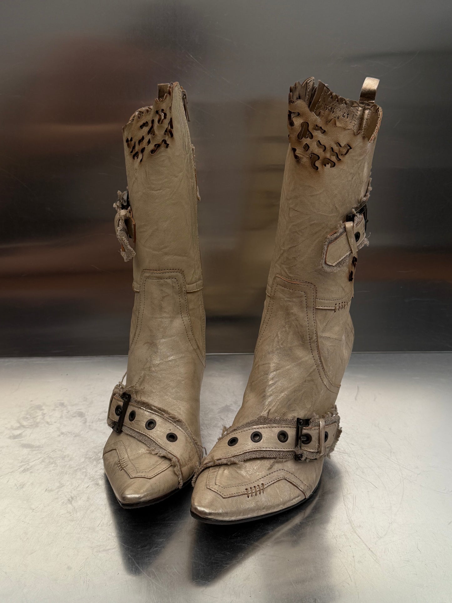 Vintage Unique Beige Leather Boots Made in Italy Twinkling Global