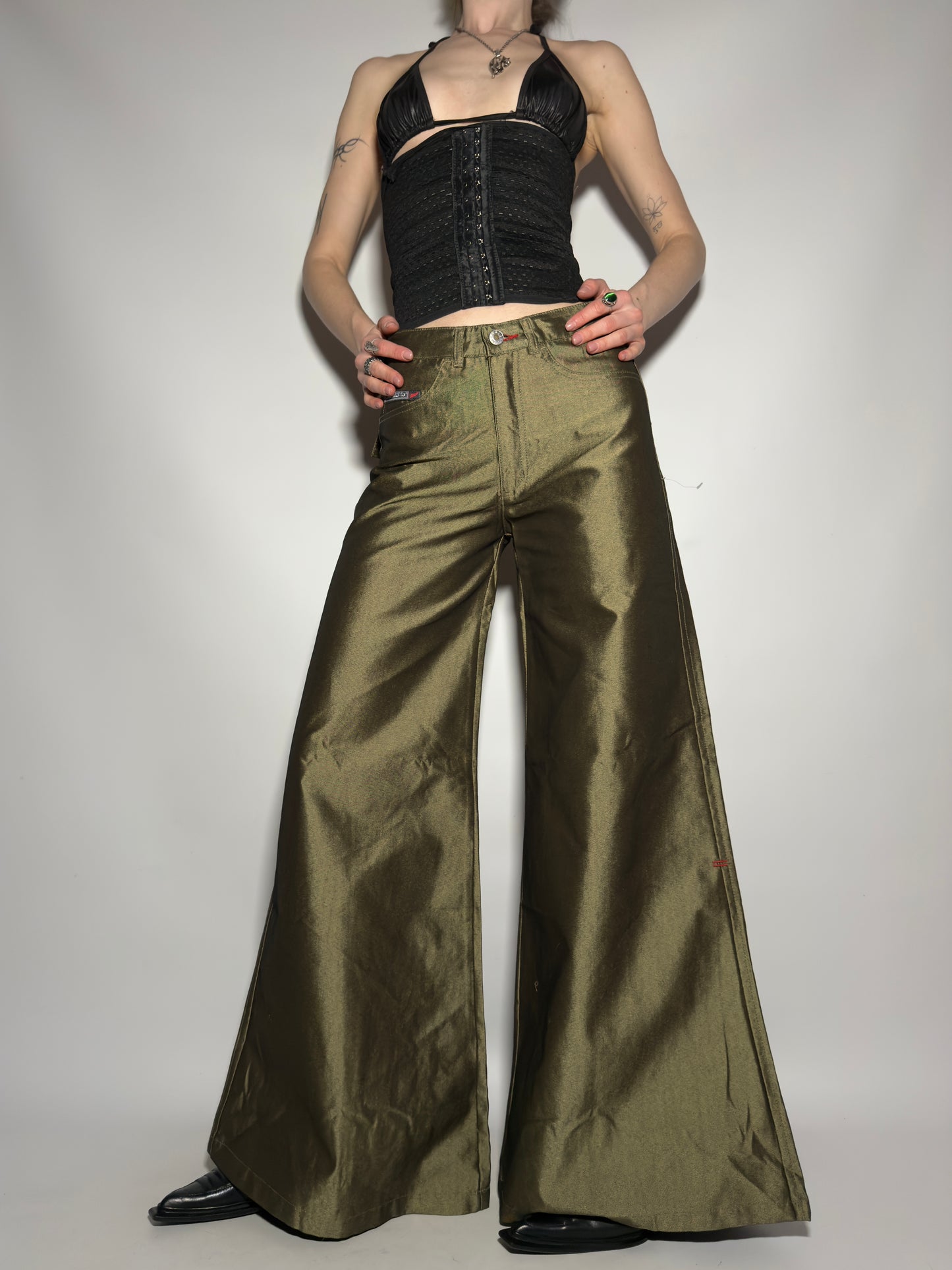 Vintage OVERZEAS jeans  - TWINKLING GLOBAL