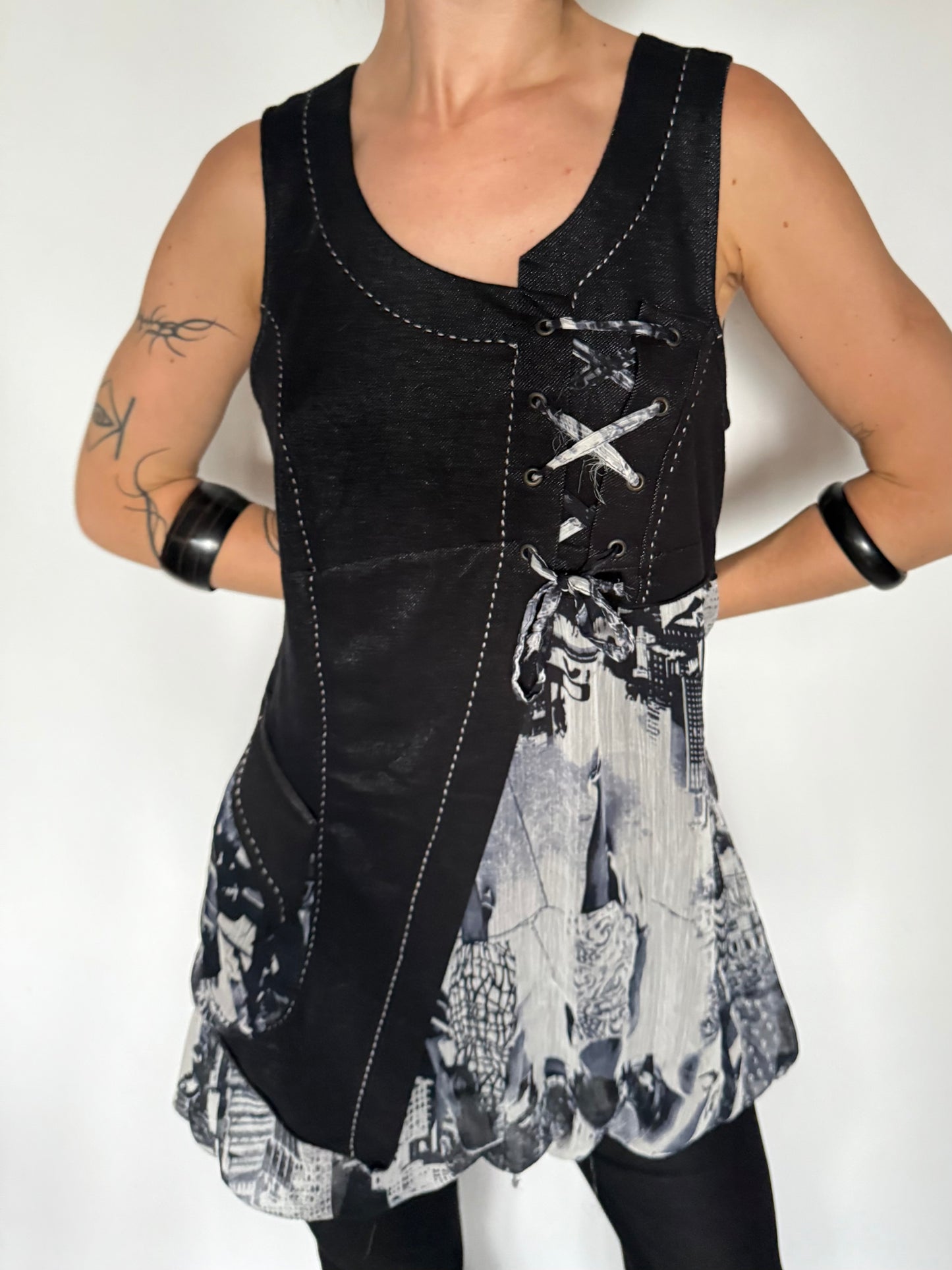 Vintage Asymmetrical Top with Graphic Print – Twinkling Global