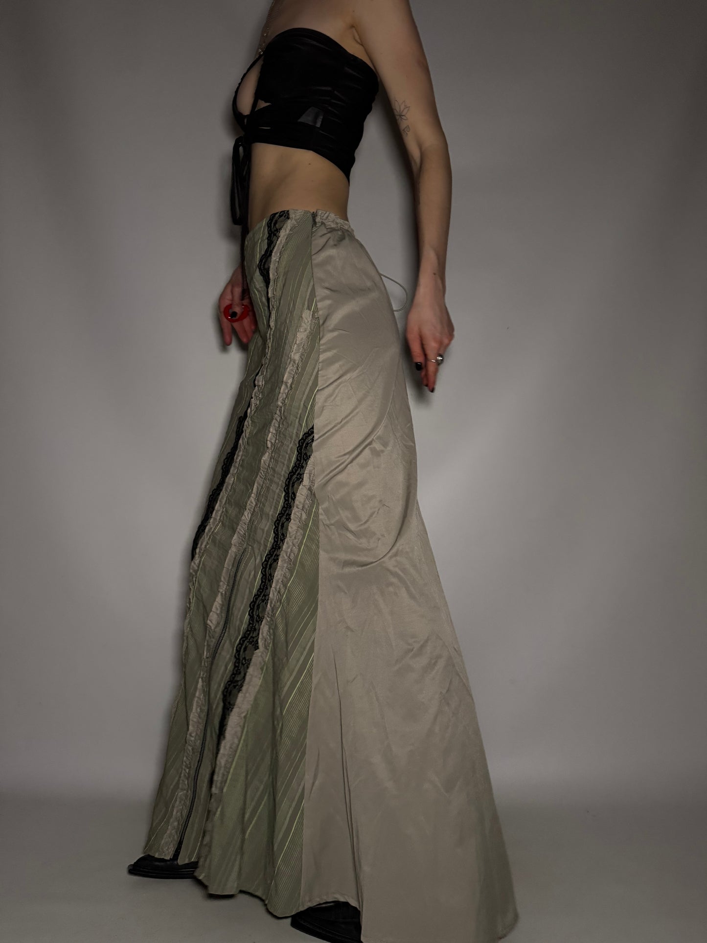 Vintage maxi skirt - TWINKLING GLOBAL