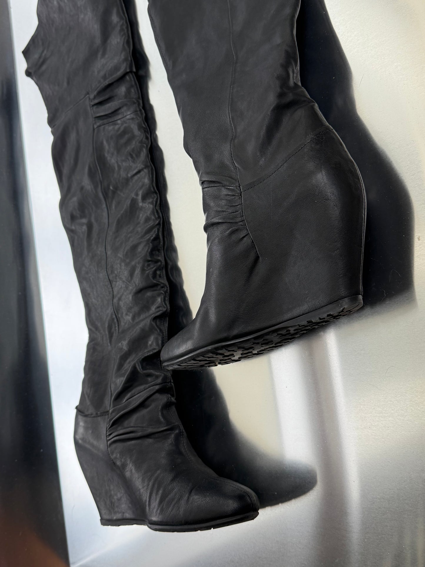 Vintage leather platform thigh-high boots - TWINKLING GLOBAL