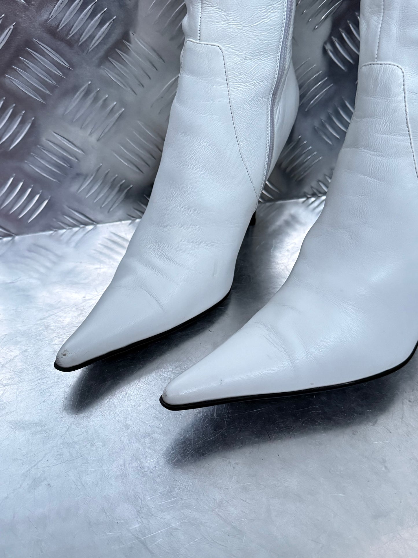 Vintage Italy White Leather Lace-Up Heeled Boots TWINKLING GLOBAL