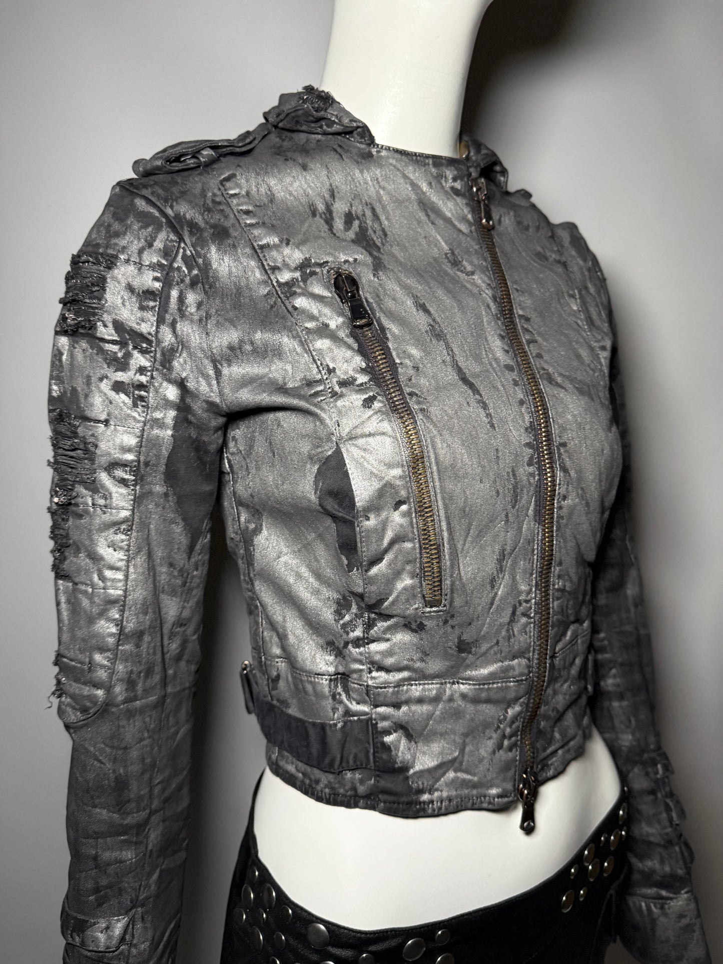 Vintage Italian Einstein prog&prod distressed denim jacket with asymmetric design Twinkling Global