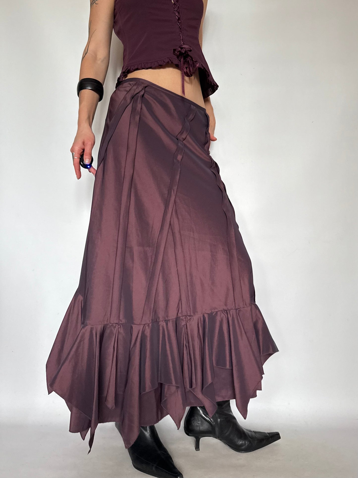 Vintage Plum Ruffle Hem Maxi Skirt – Twinkling Global